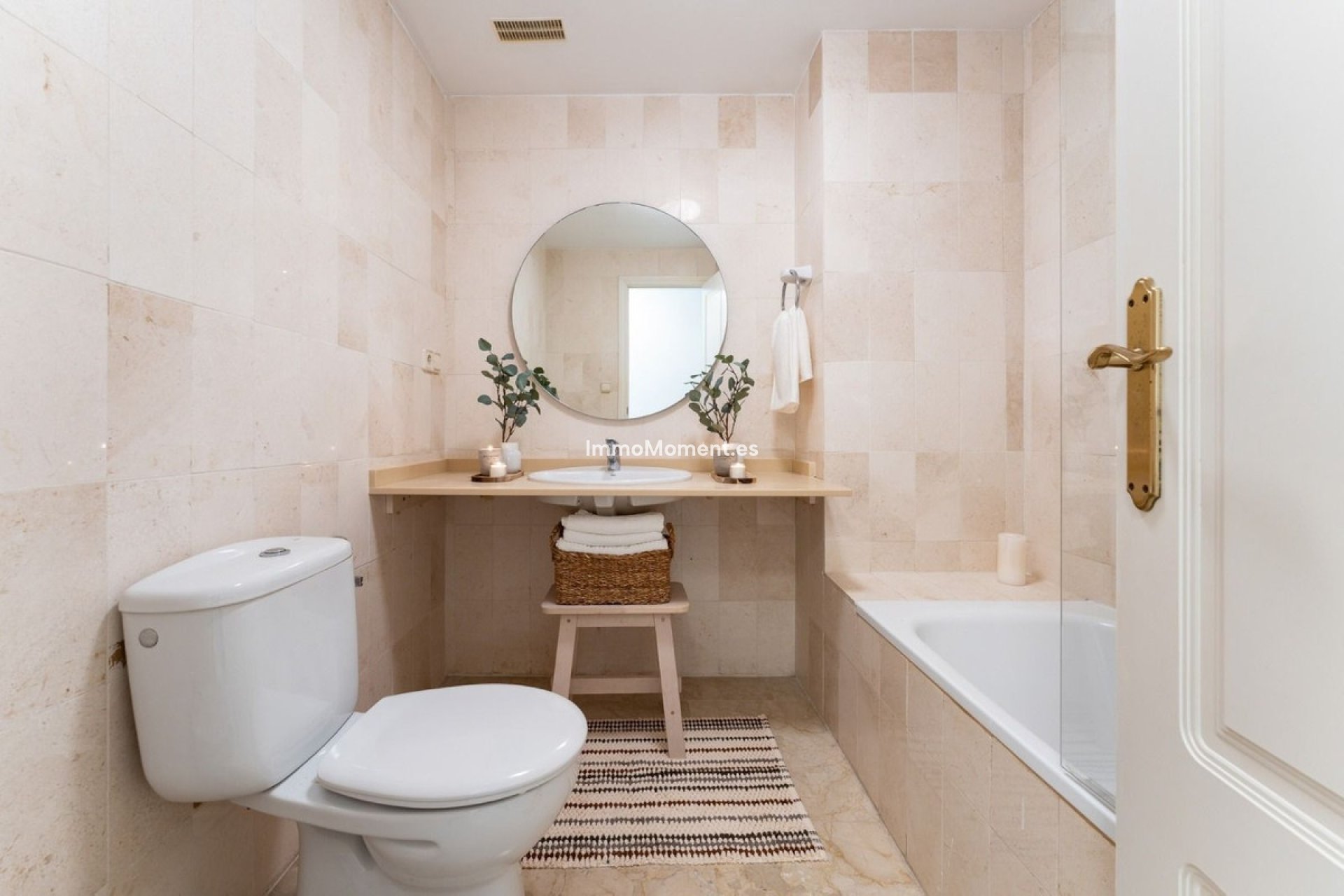 Wiederverkauf - Wohnung - Estepona  - Estepona Centro