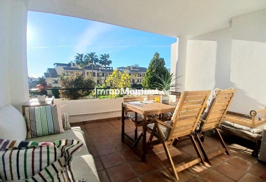 Wiederverkauf - Wohnung - Estepona  - Estepona Centro