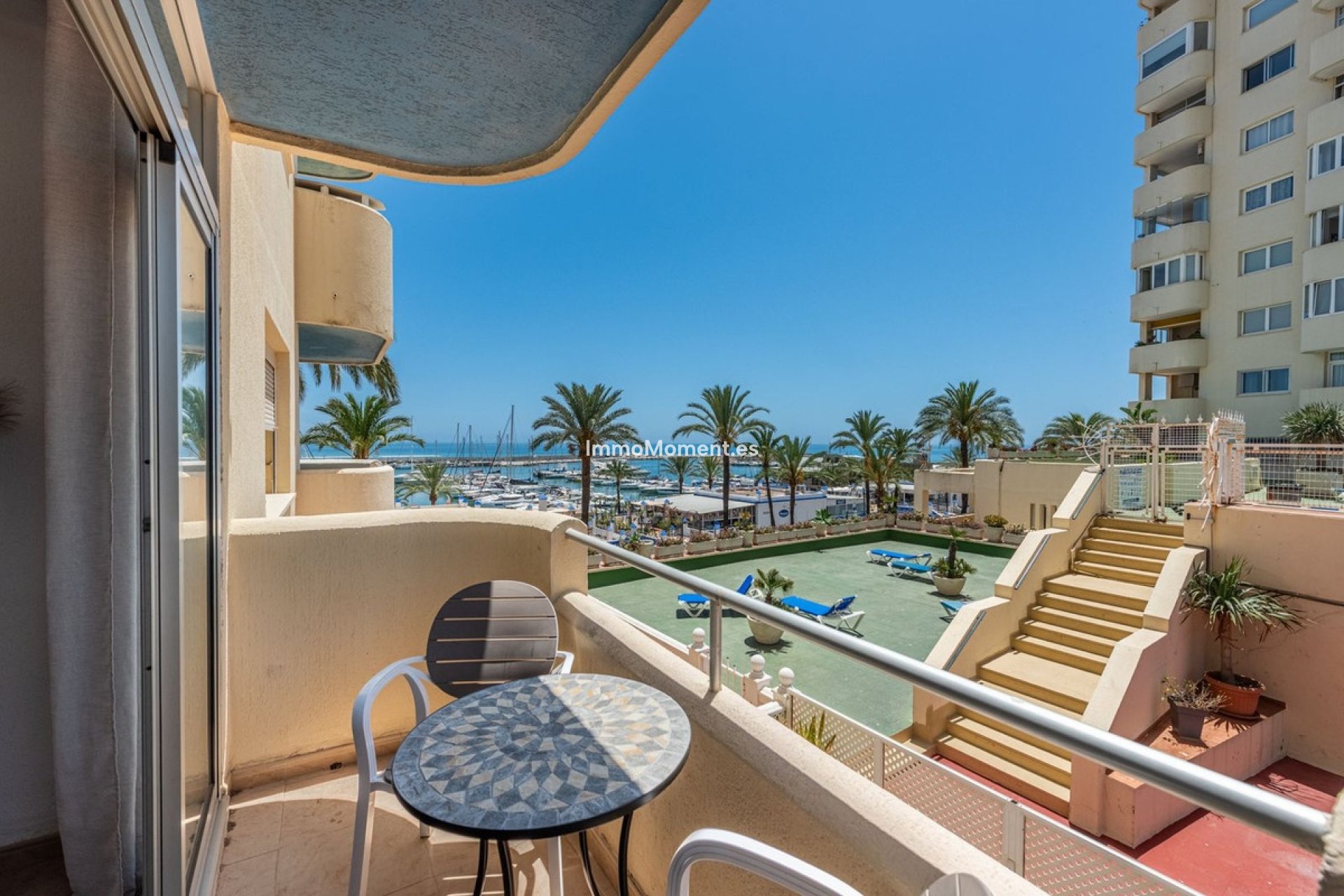 Wiederverkauf - Wohnung - Estepona  - Estepona Centro
