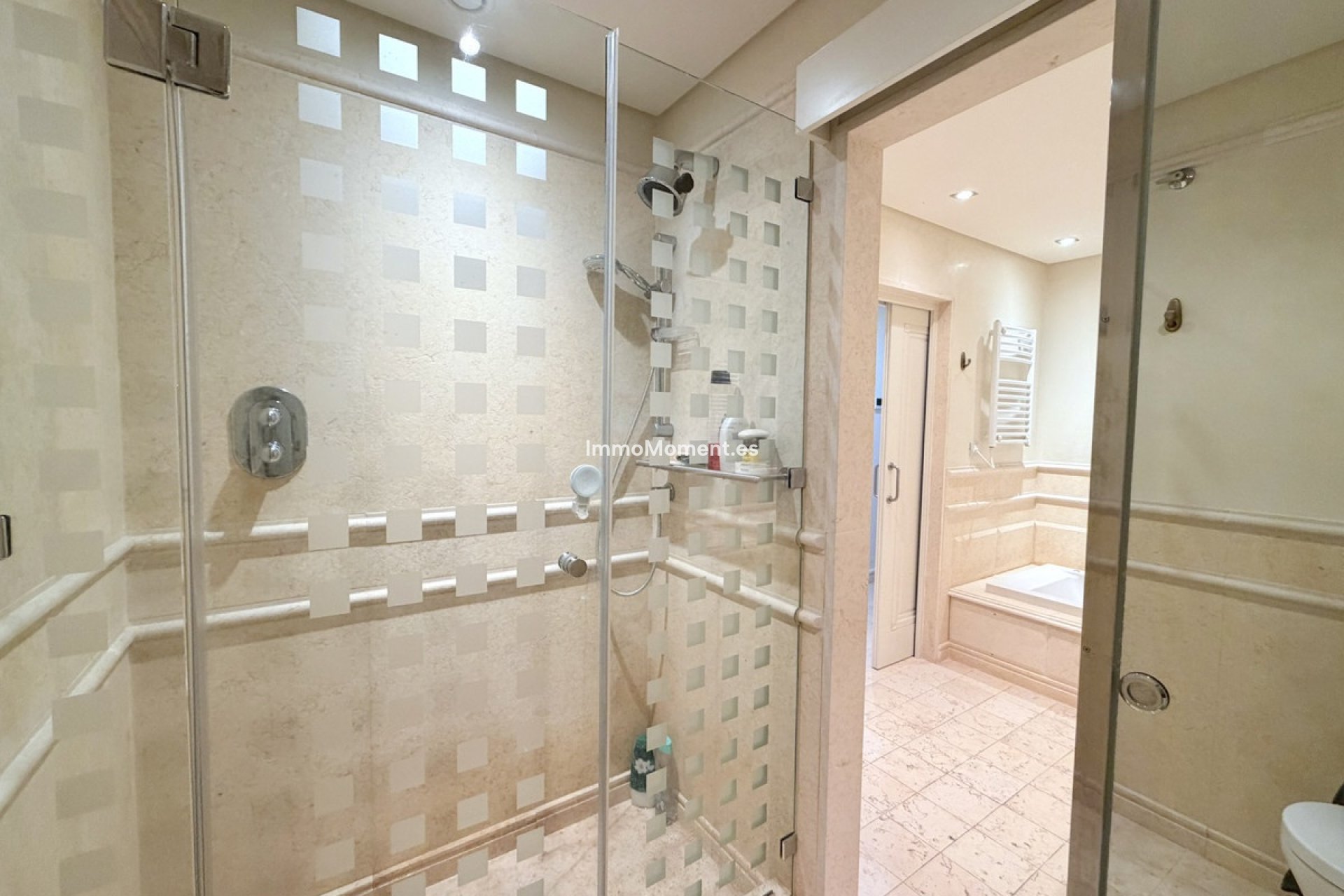 Wiederverkauf - Wohnung - Estepona  - Estepona Centro