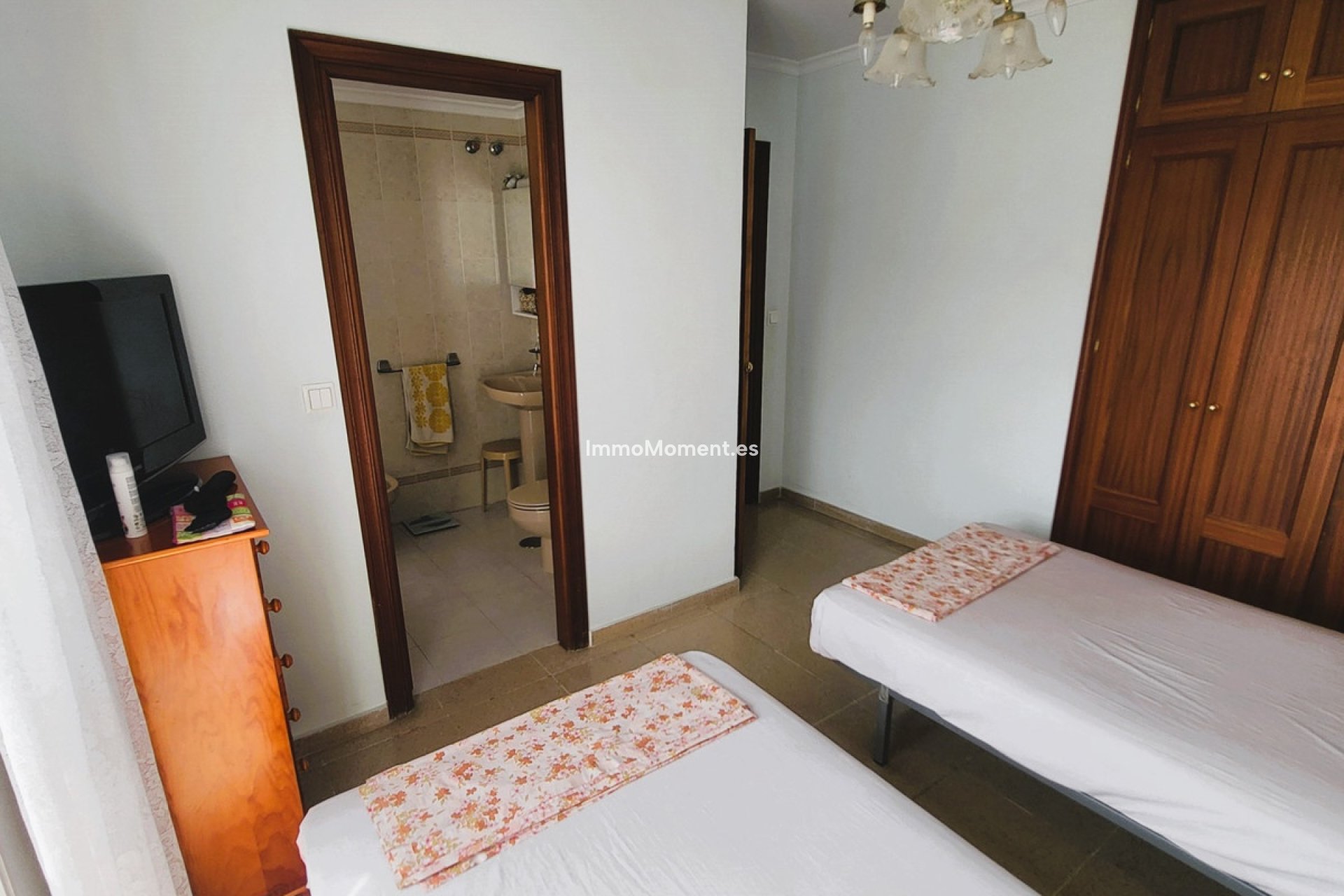Wiederverkauf - Wohnung - Estepona  - Estepona Centro