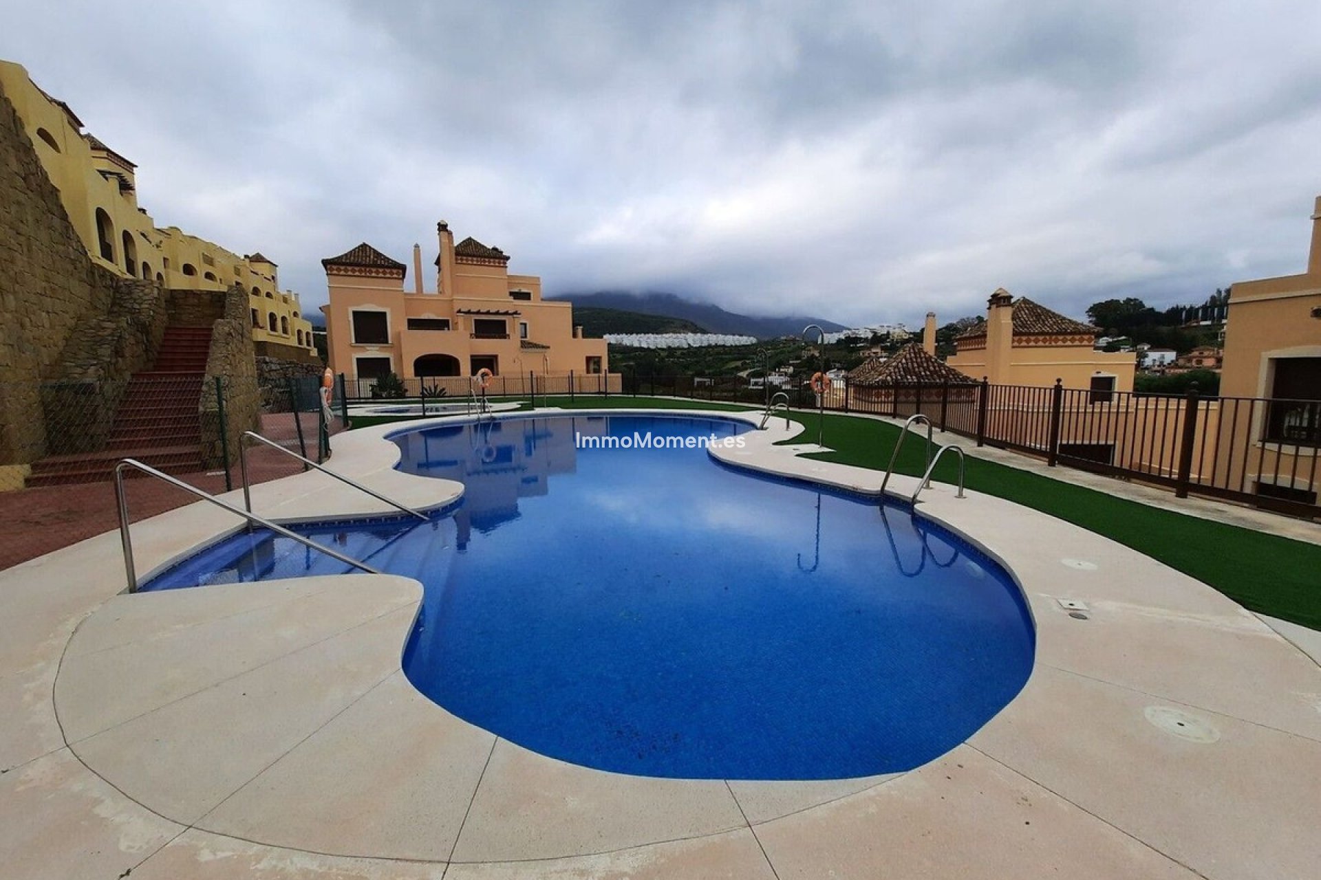 Wiederverkauf - Wohnung - Estepona  - Estepona Centro