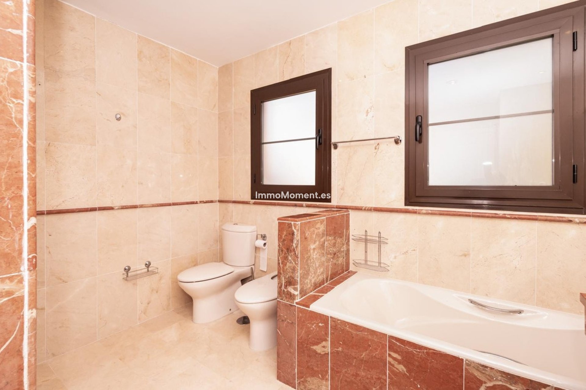 Wiederverkauf - Wohnung - Estepona  - Hacienda del Sol