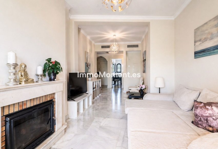 Wiederverkauf - Wohnung - Estepona  - Hacienda del Sol