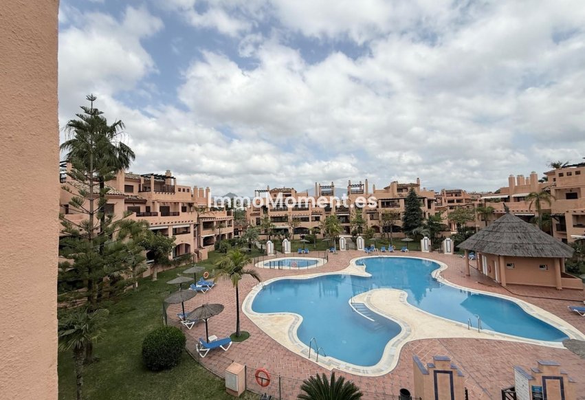 Wiederverkauf - Wohnung - Estepona  - Hacienda del Sol