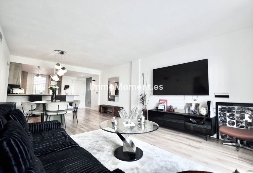 Wiederverkauf - Wohnung - Estepona  - New Golden Mile