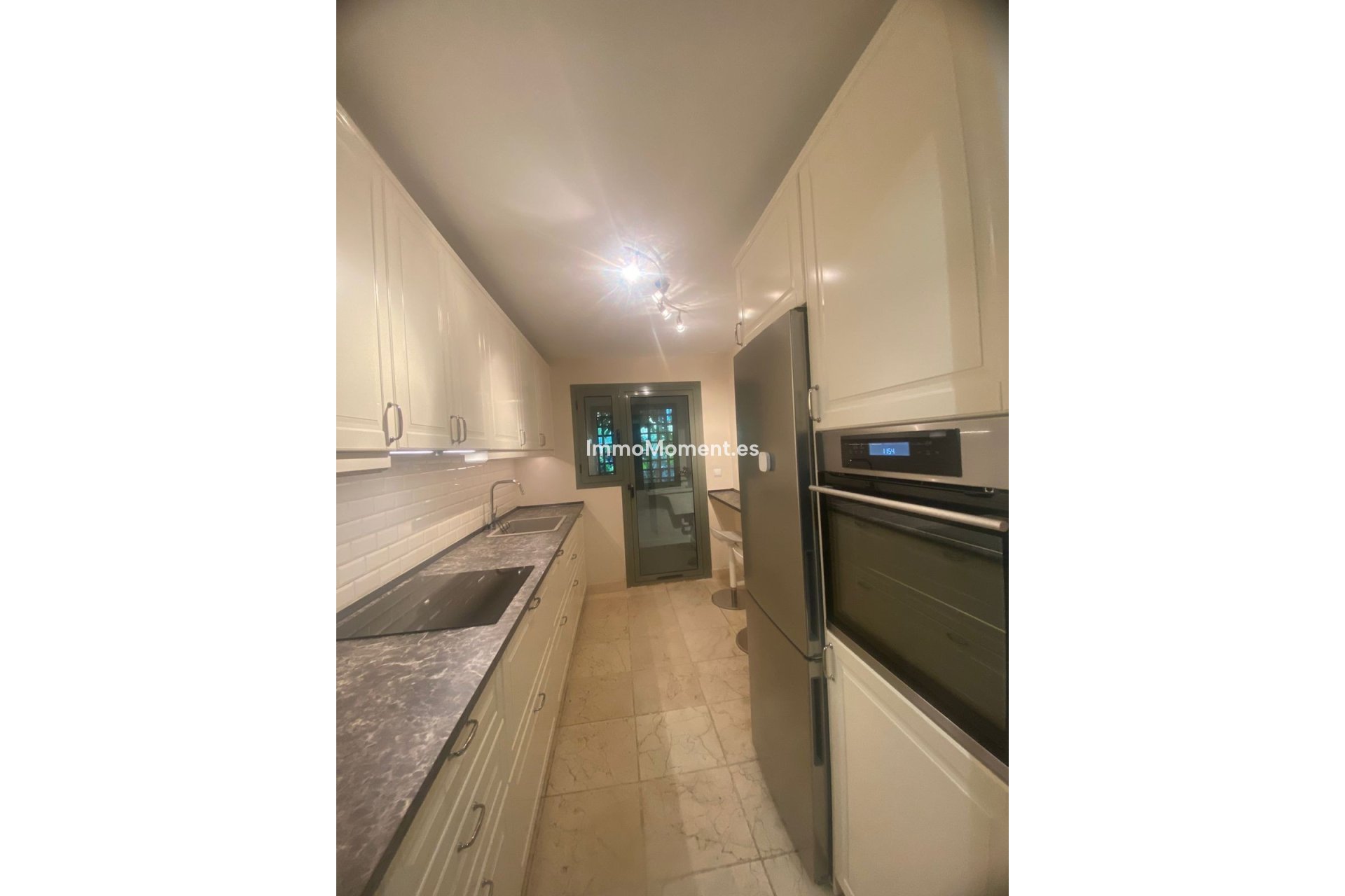 Wiederverkauf - Wohnung - Estepona  - New Golden Mile