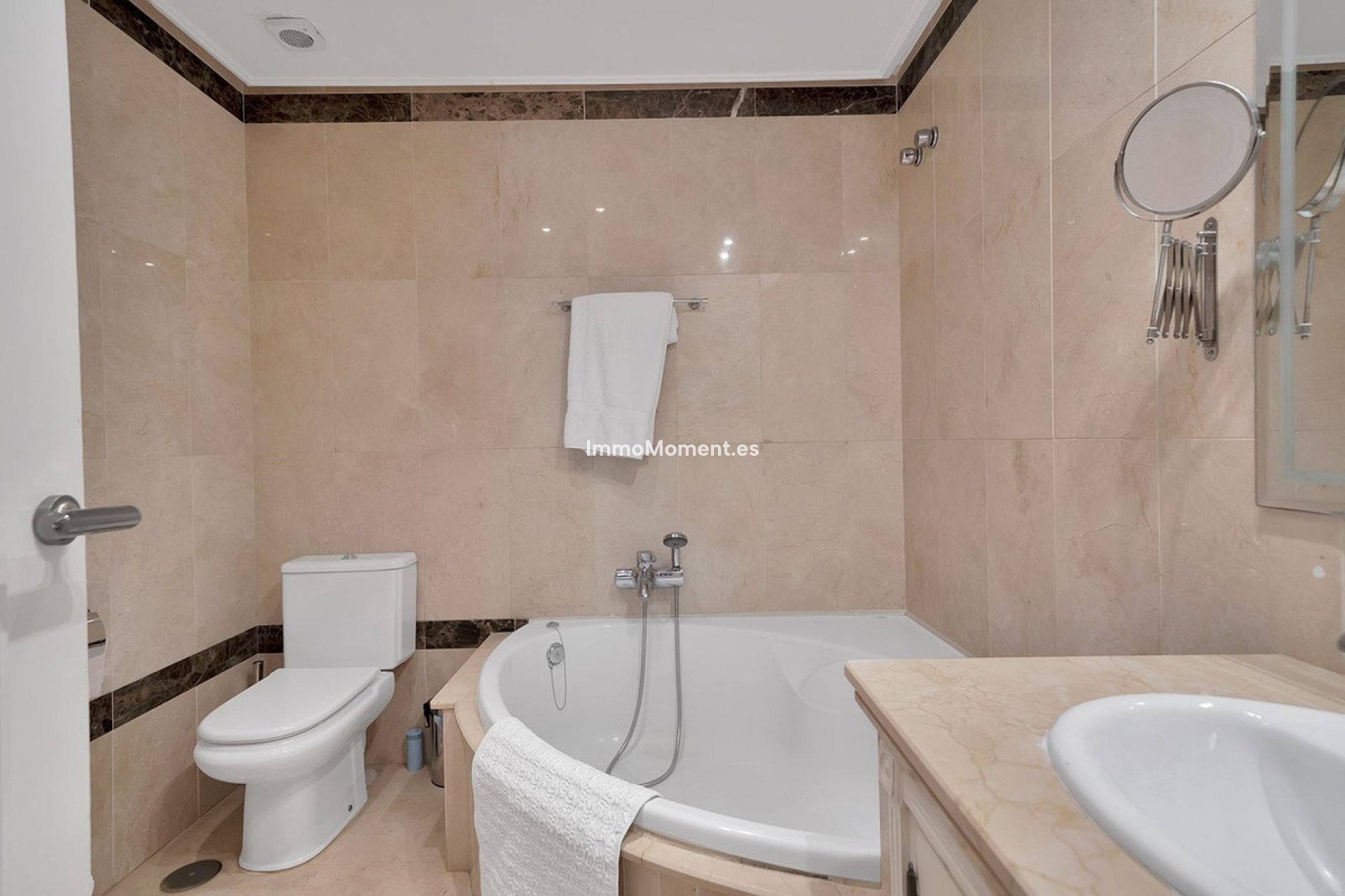 Wiederverkauf - Wohnung - Estepona  - New Golden Mile