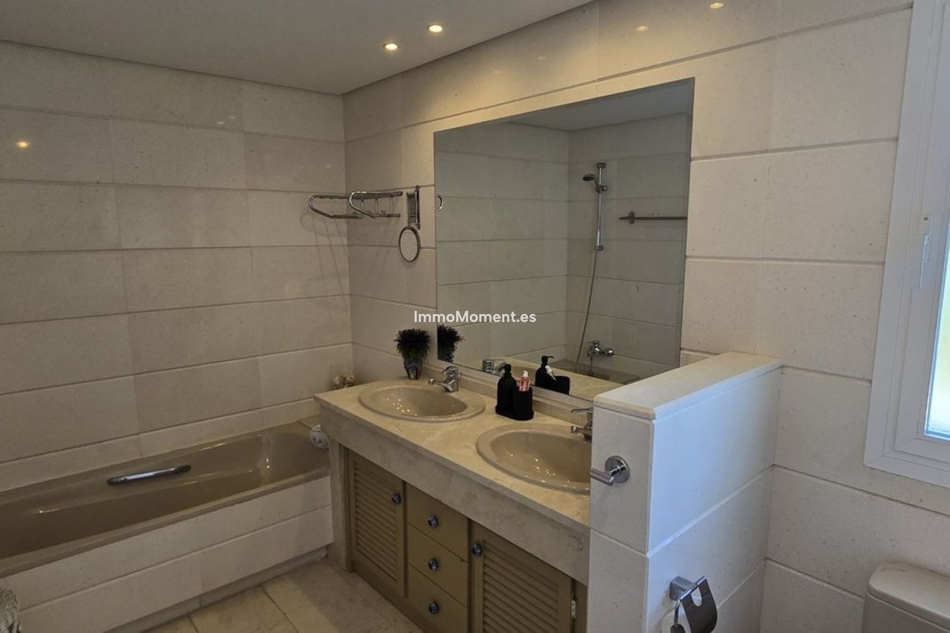 Wiederverkauf - Wohnung - Estepona  - New Golden Mile