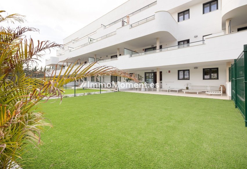 Wiederverkauf - Wohnung - Estepona  - Selwo