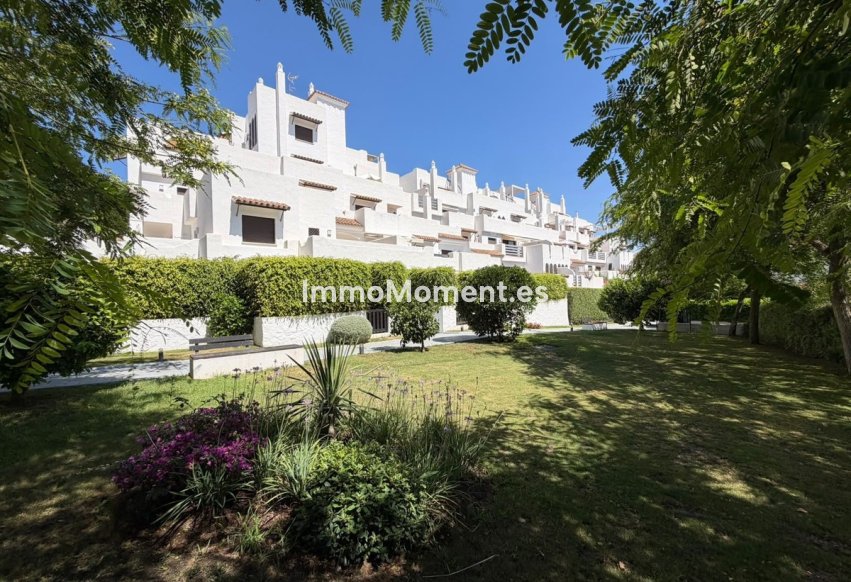 Wiederverkauf - Wohnung - Estepona  - Selwo