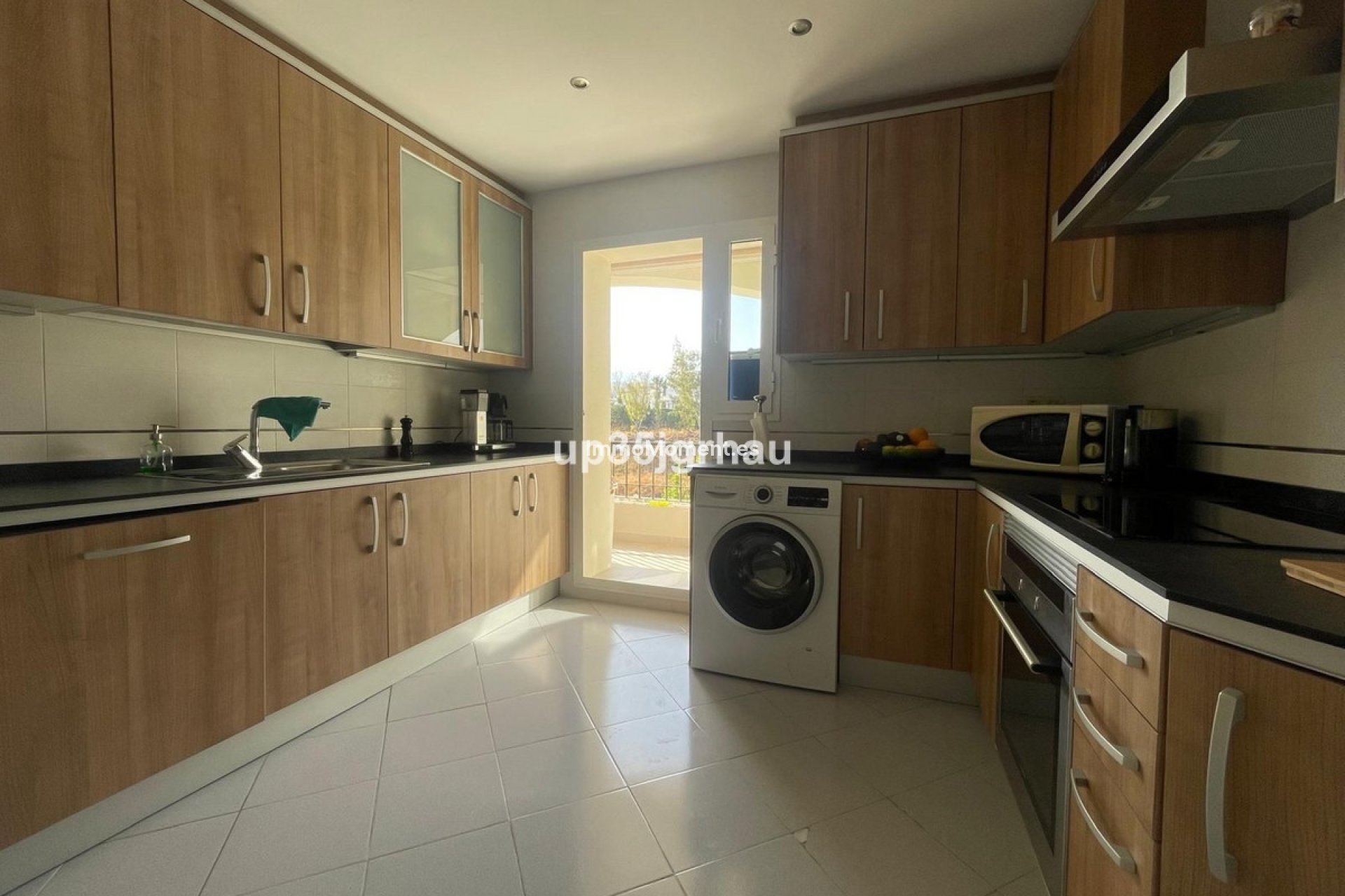 Wiederverkauf - Wohnung - Estepona  - Selwo