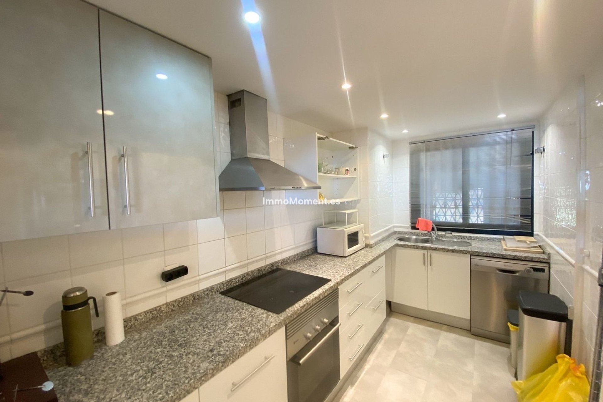 Wiederverkauf - Wohnung - Estepona  - Selwo