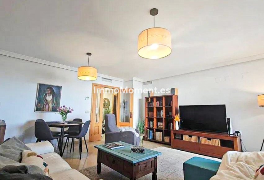 Wiederverkauf - Wohnung - Estepona  - Selwo