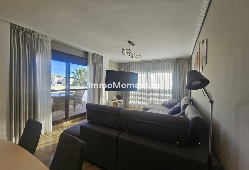 Wiederverkauf - Wohnung - Estepona  - Selwo