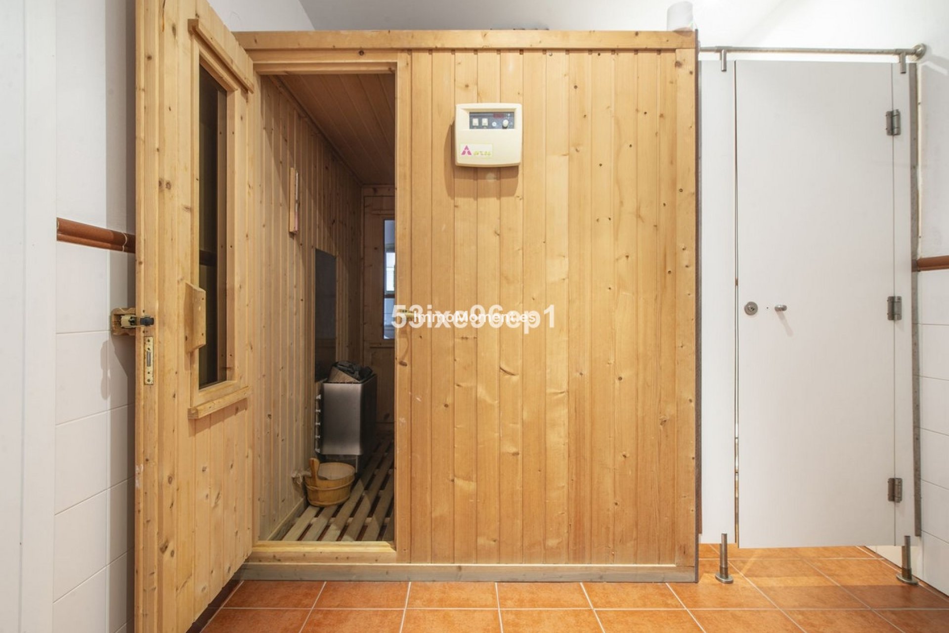 Wiederverkauf - Wohnung - Estepona  - Selwo