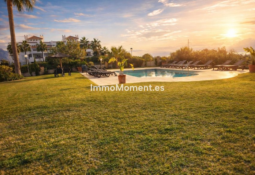 Wiederverkauf - Wohnung - Estepona  - Selwo