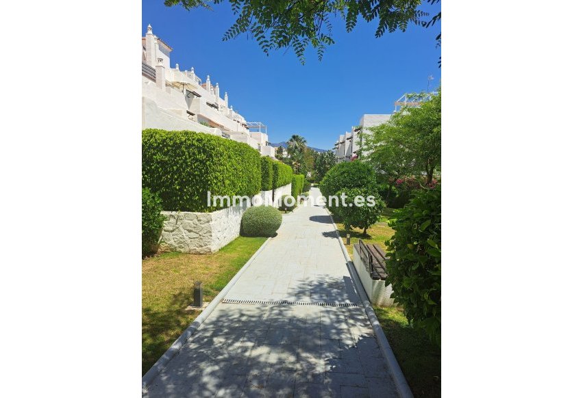 Wiederverkauf - Wohnung - Estepona  - Selwo
