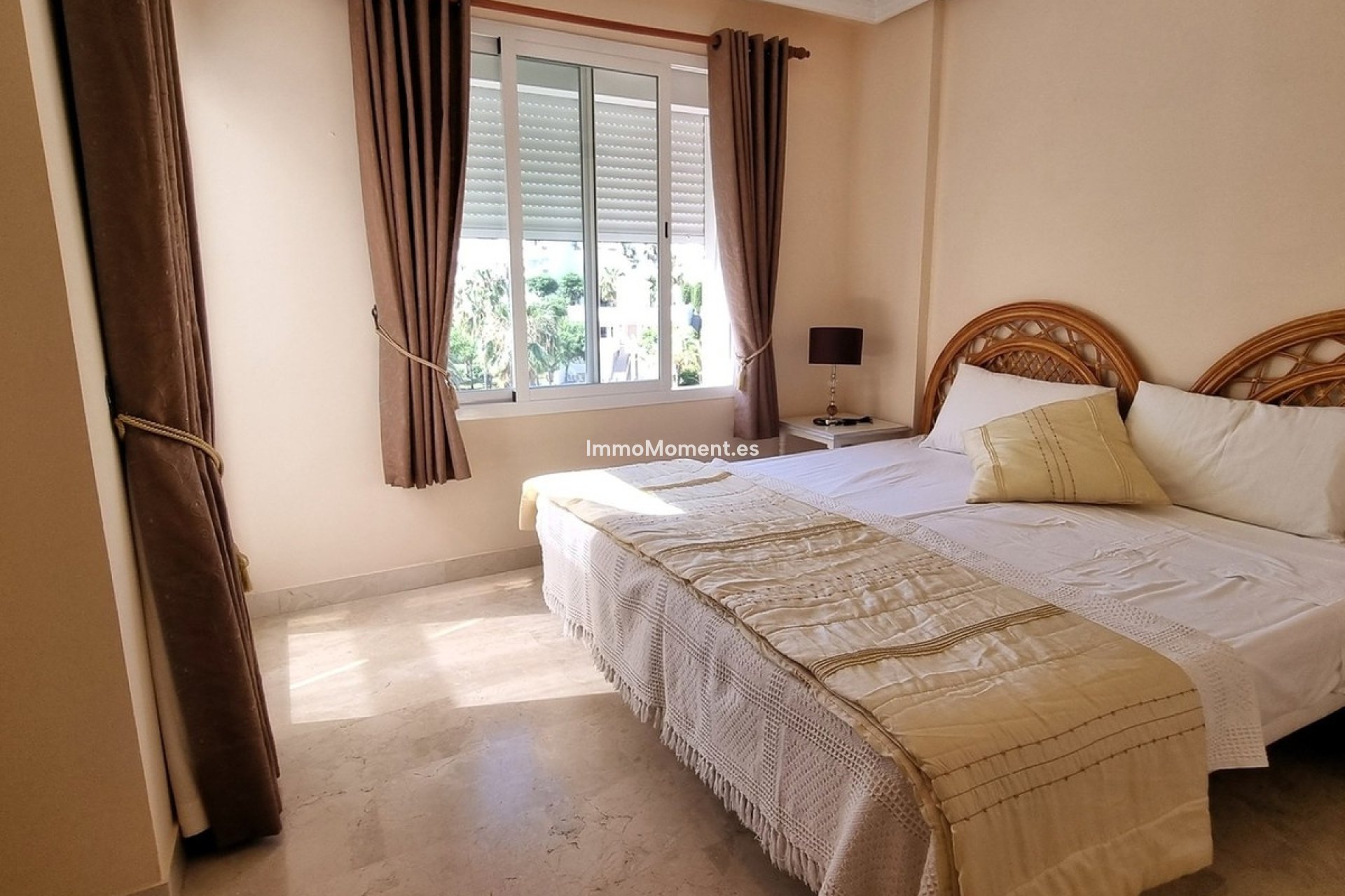 Wiederverkauf - Wohnung - Estepona  - Selwo