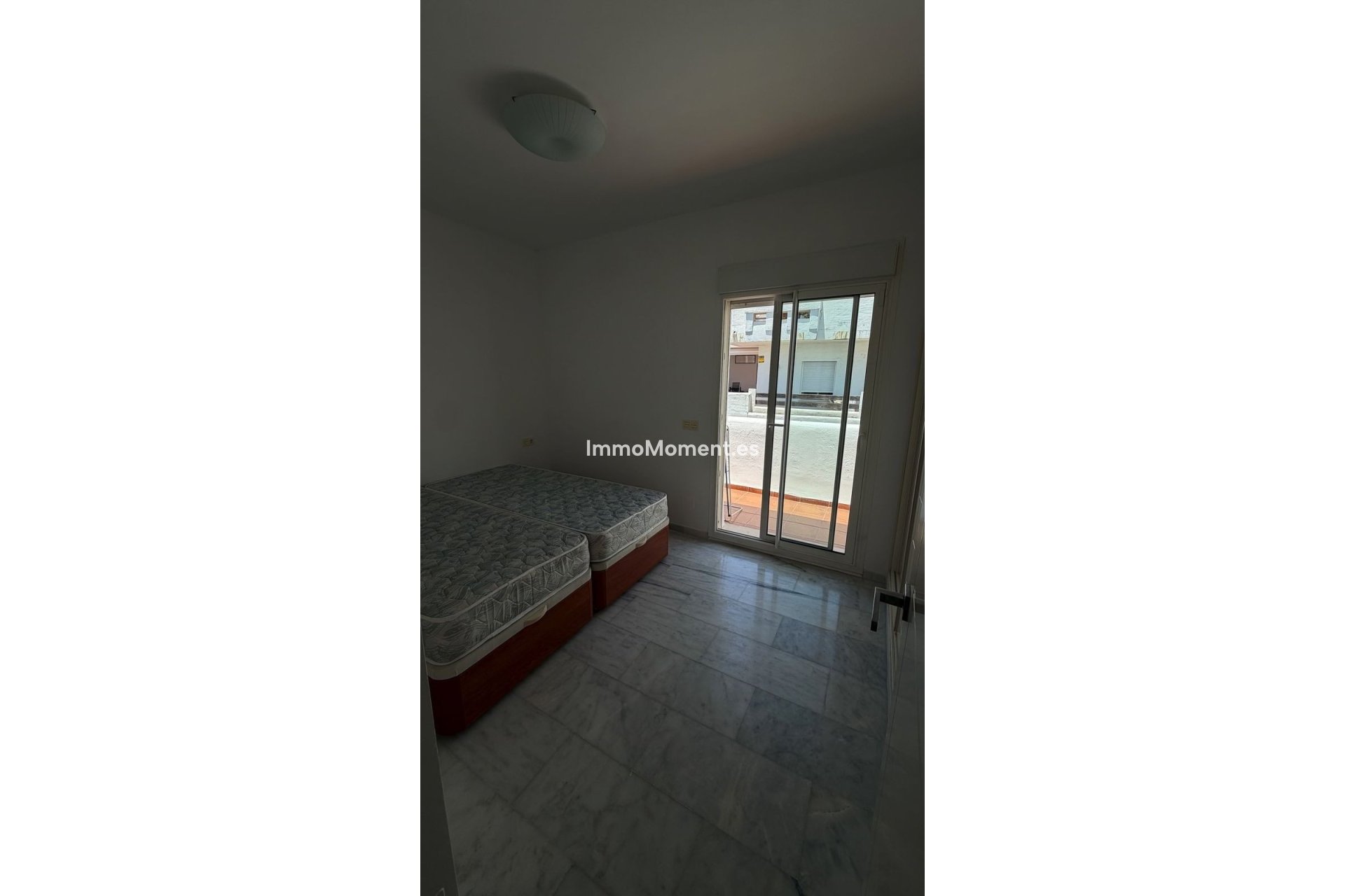 Wiederverkauf - Wohnung - Estepona  - Valle Romano