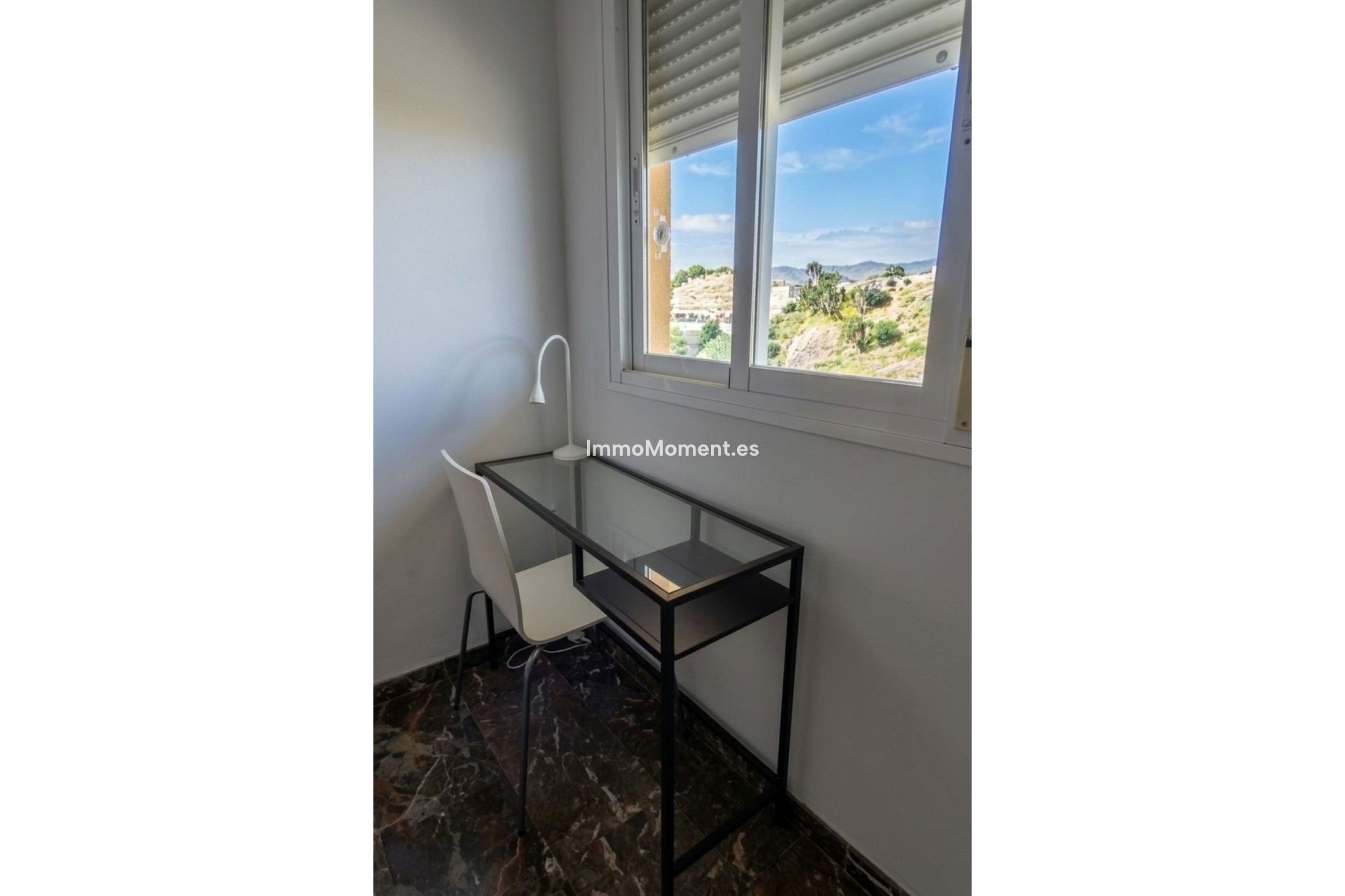 Wiederverkauf - Wohnung - Fuengirola - Carvajal