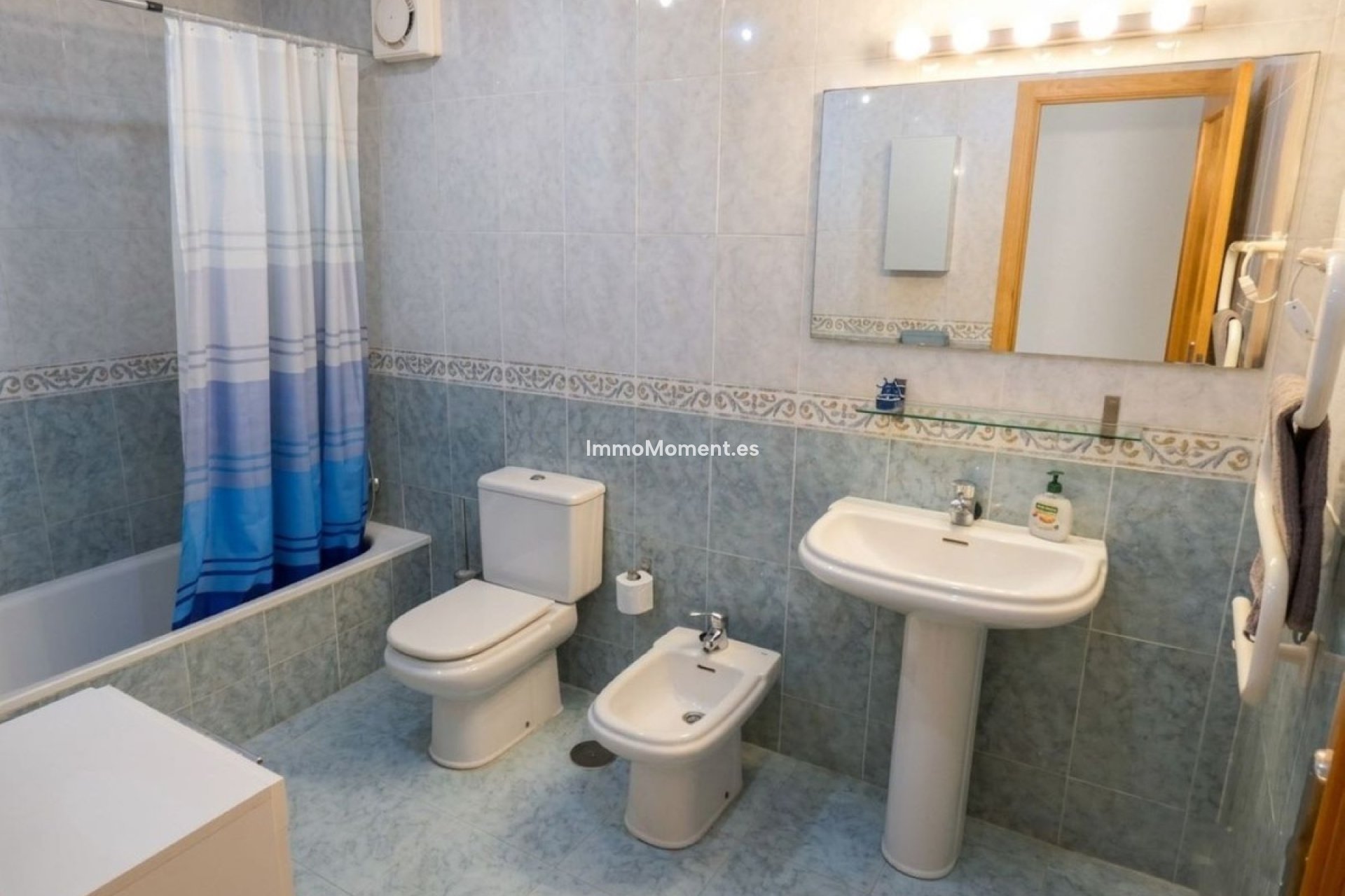Wiederverkauf - Wohnung - Fuengirola - Carvajal