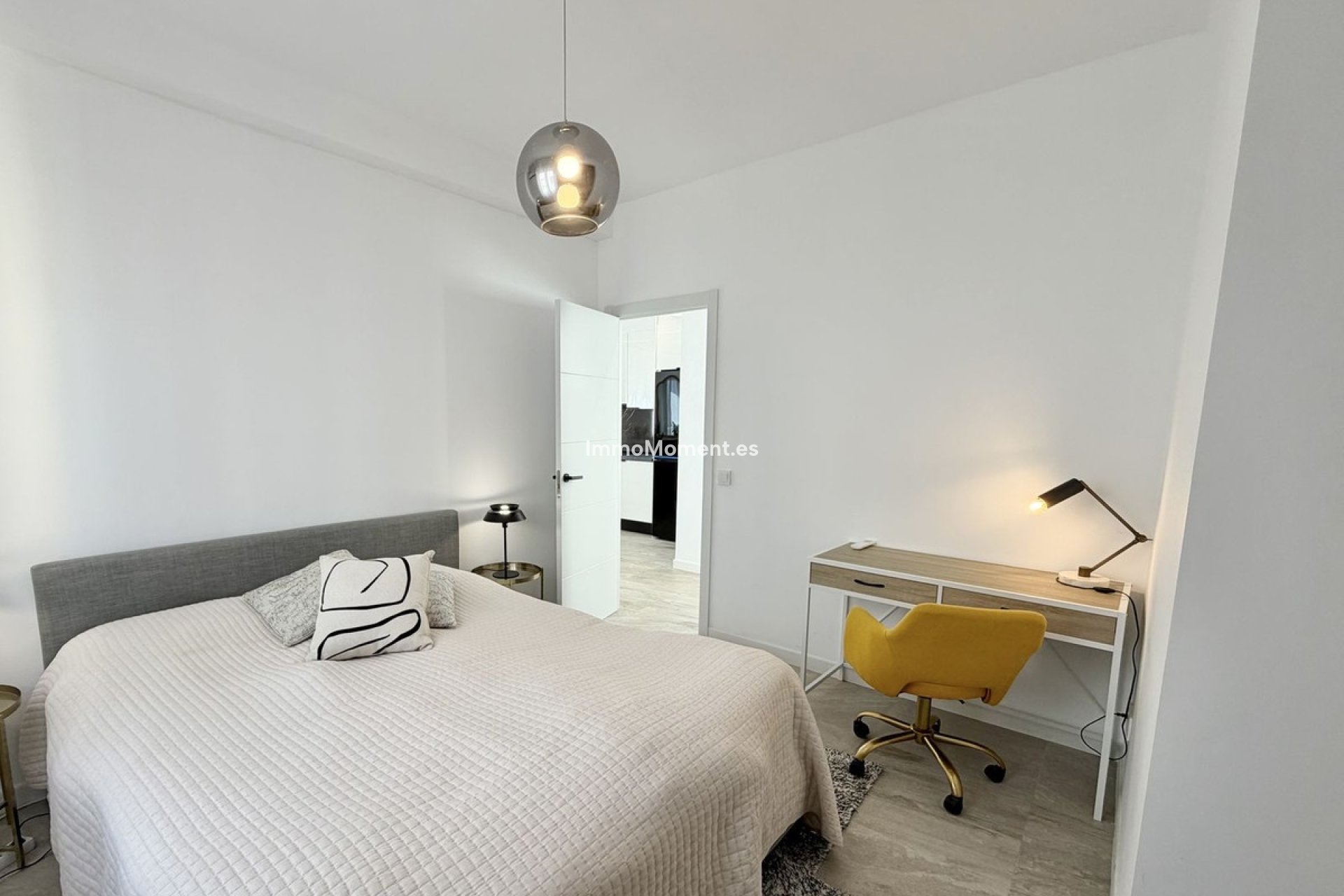 Wiederverkauf - Wohnung - Fuengirola - Fuengirola Centro