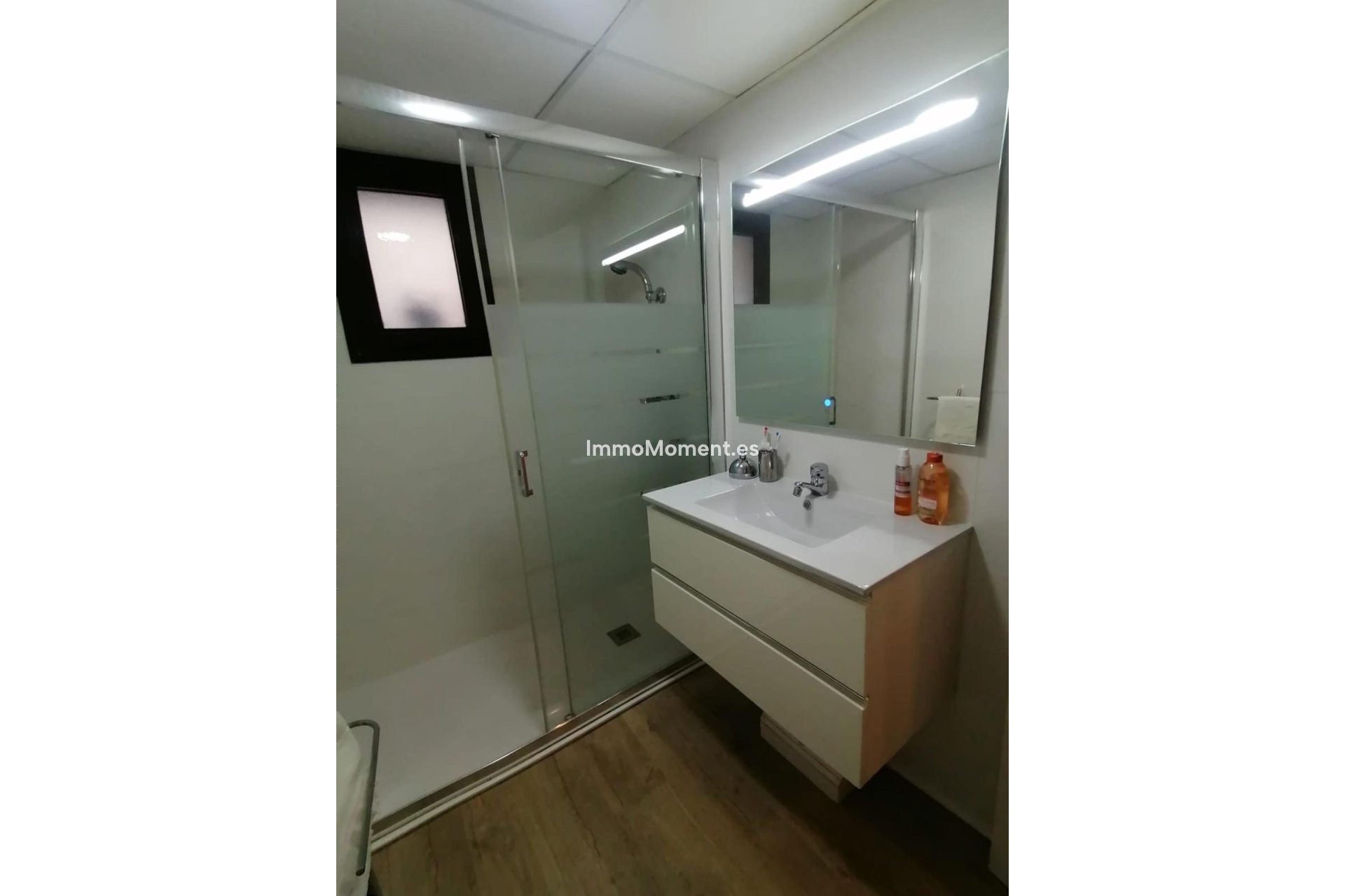 Wiederverkauf - Wohnung -   Inländisch - Alhaurín de la Torre