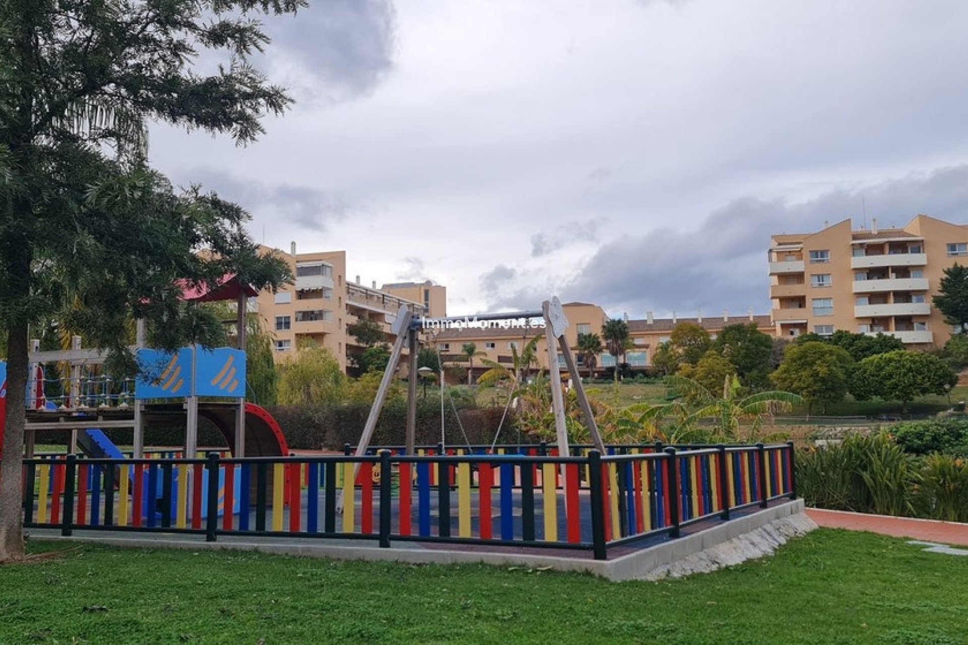 Wiederverkauf - Wohnung -   Inländisch - Alhaurín de la Torre