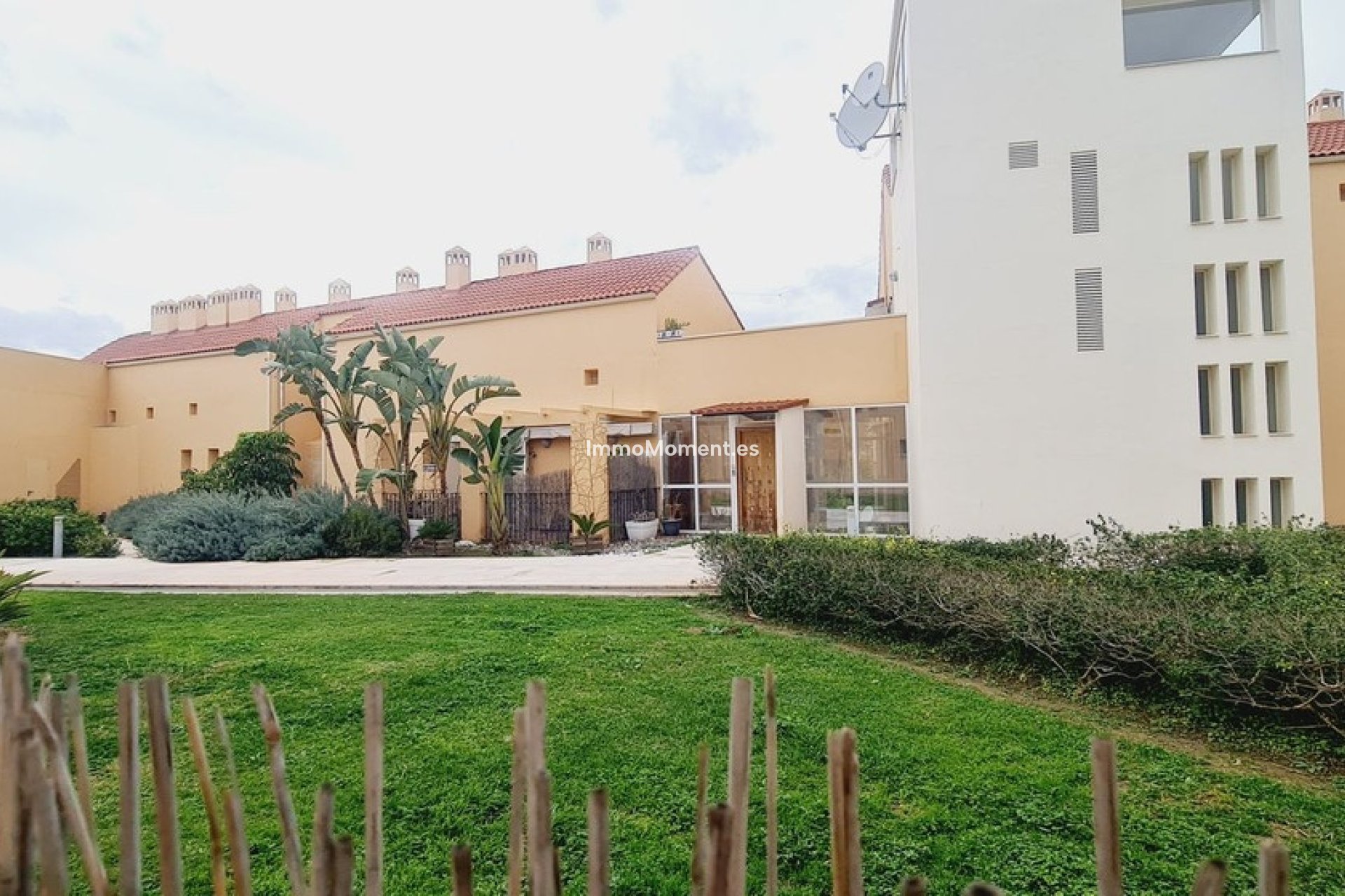 Wiederverkauf - Wohnung -   Inländisch - Alhaurín de la Torre