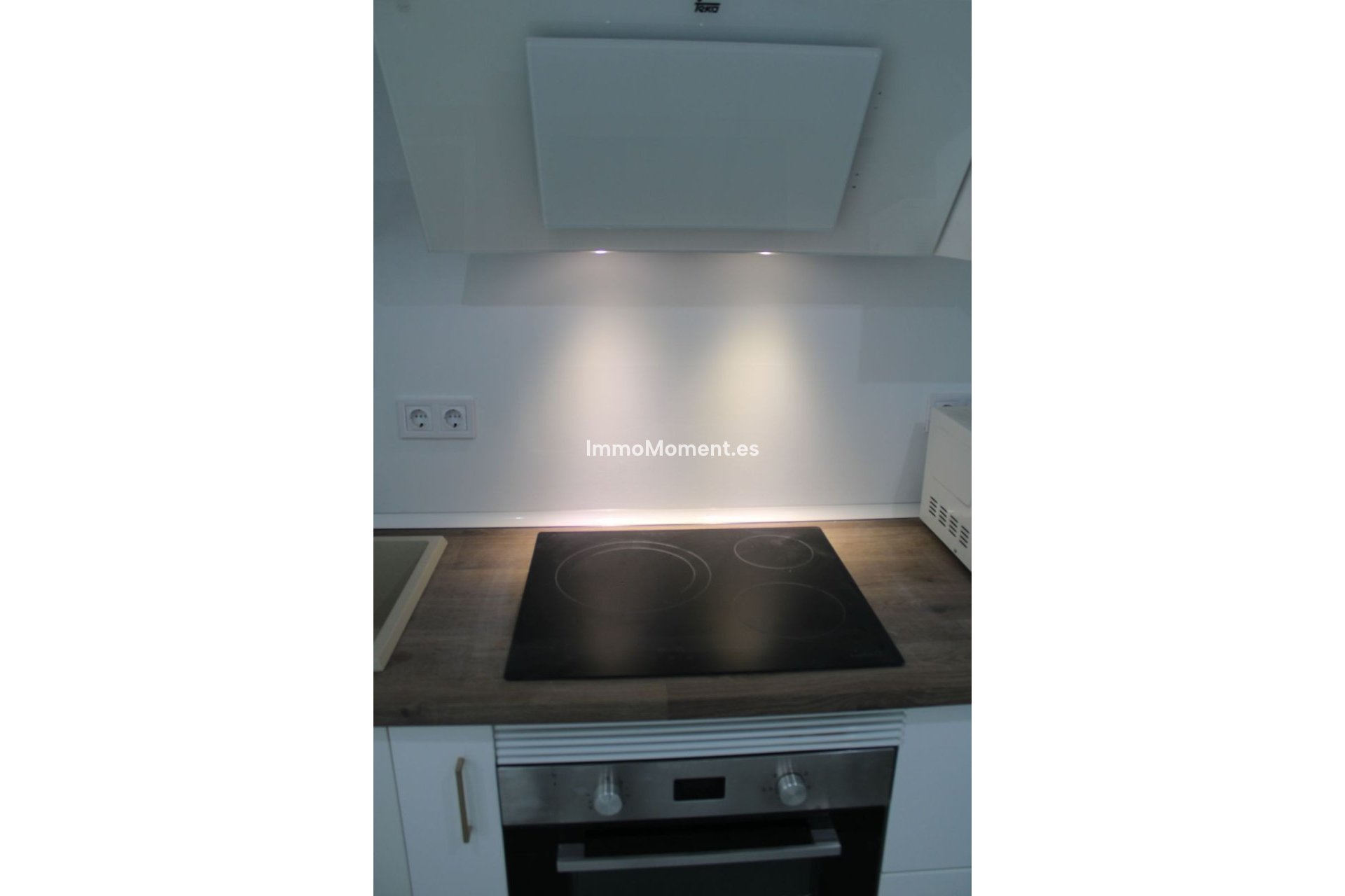 Wiederverkauf - Wohnung -   Inländisch - Alhaurín el Grande Centro