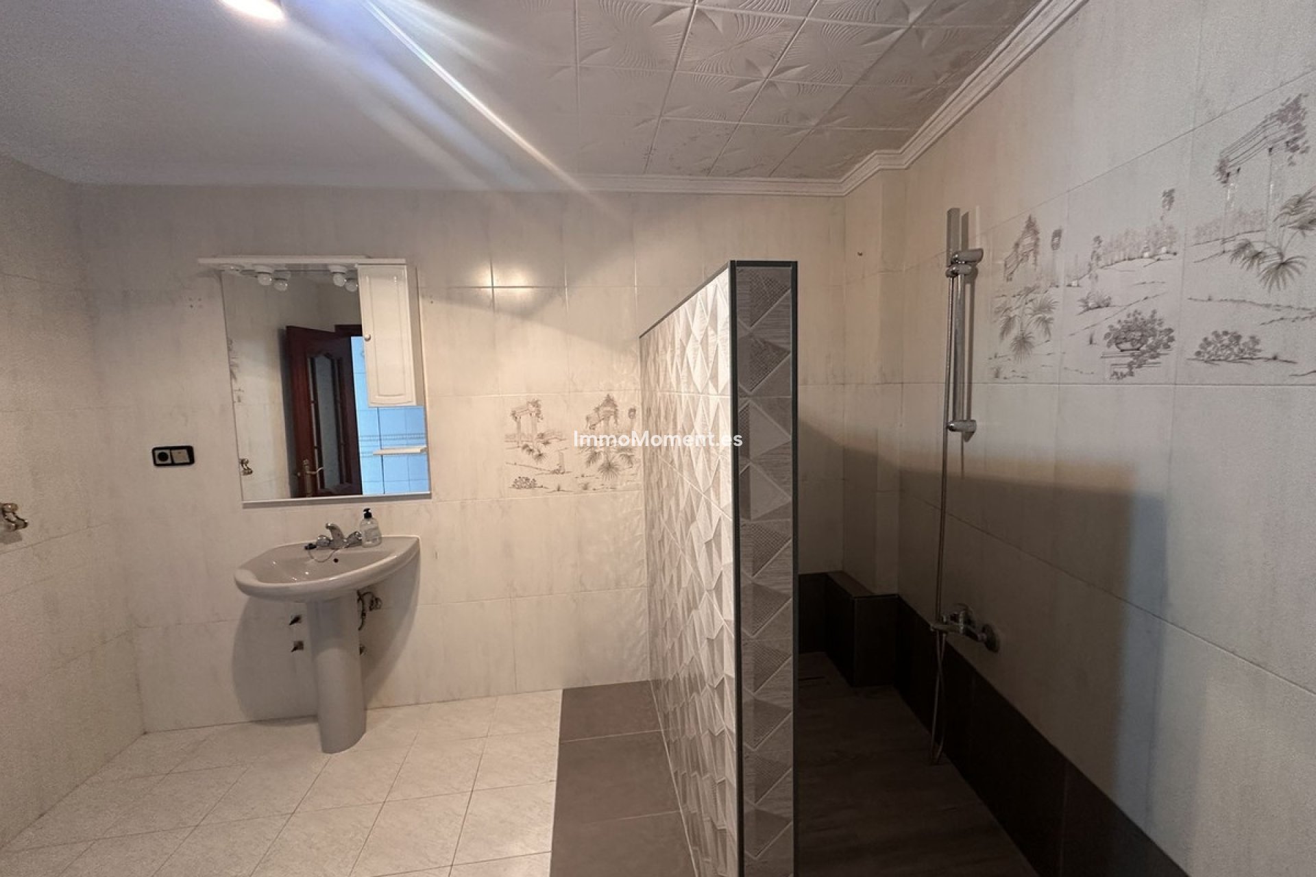 Wiederverkauf - Wohnung -   Inländisch - Alhaurín el Grande Centro