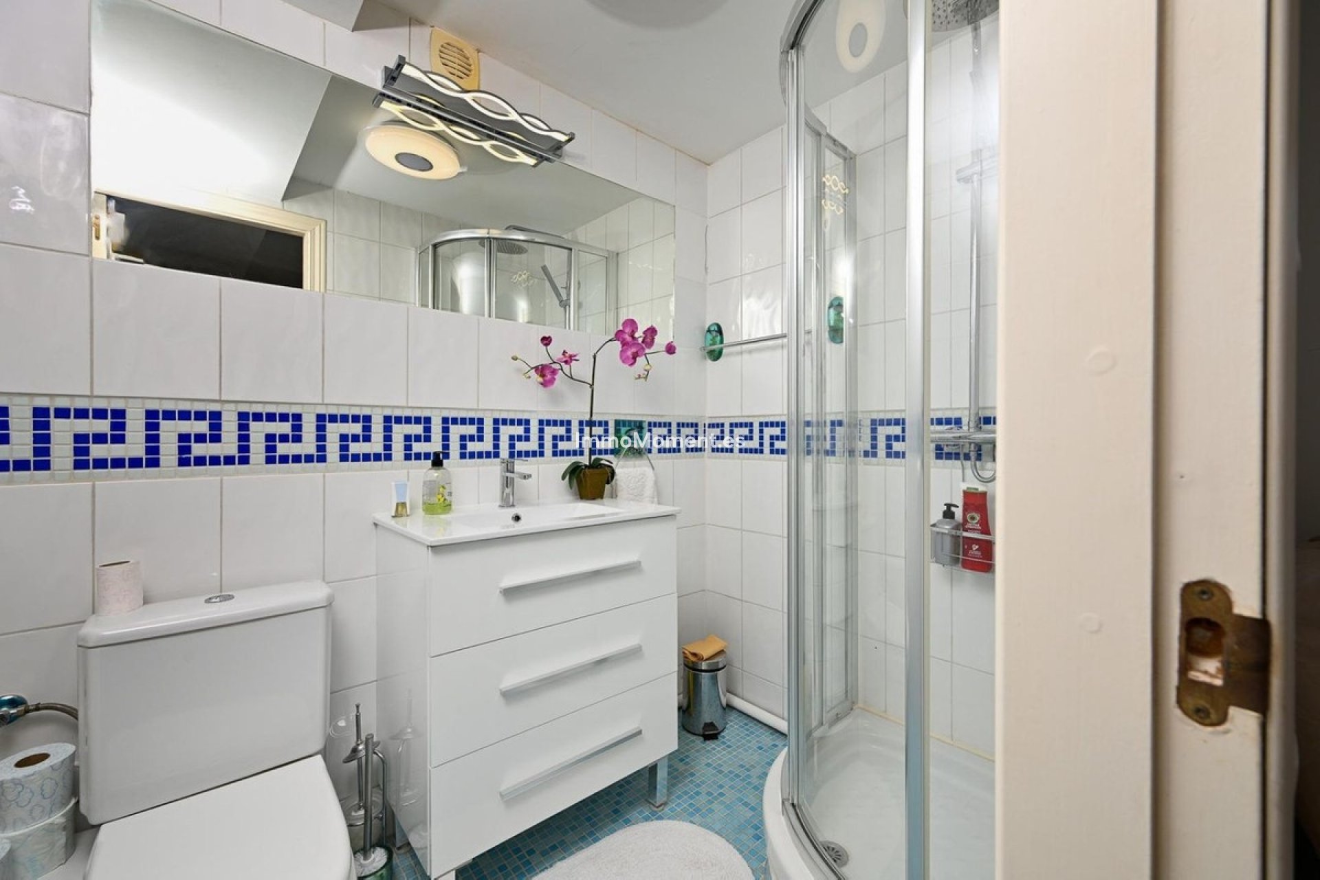 Wiederverkauf - Wohnung -   Inländisch - Alhaurín el Grande Centro