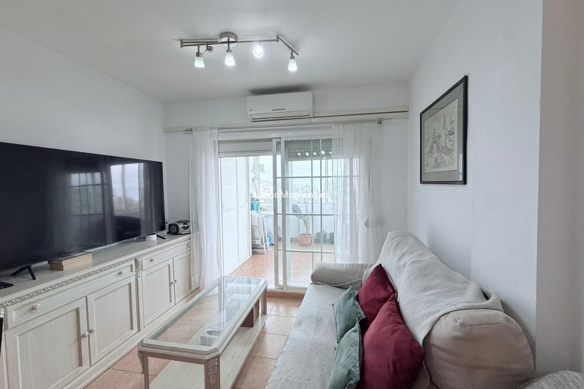 Wiederverkauf - Wohnung -   Inländisch - Alhaurín el Grande Centro