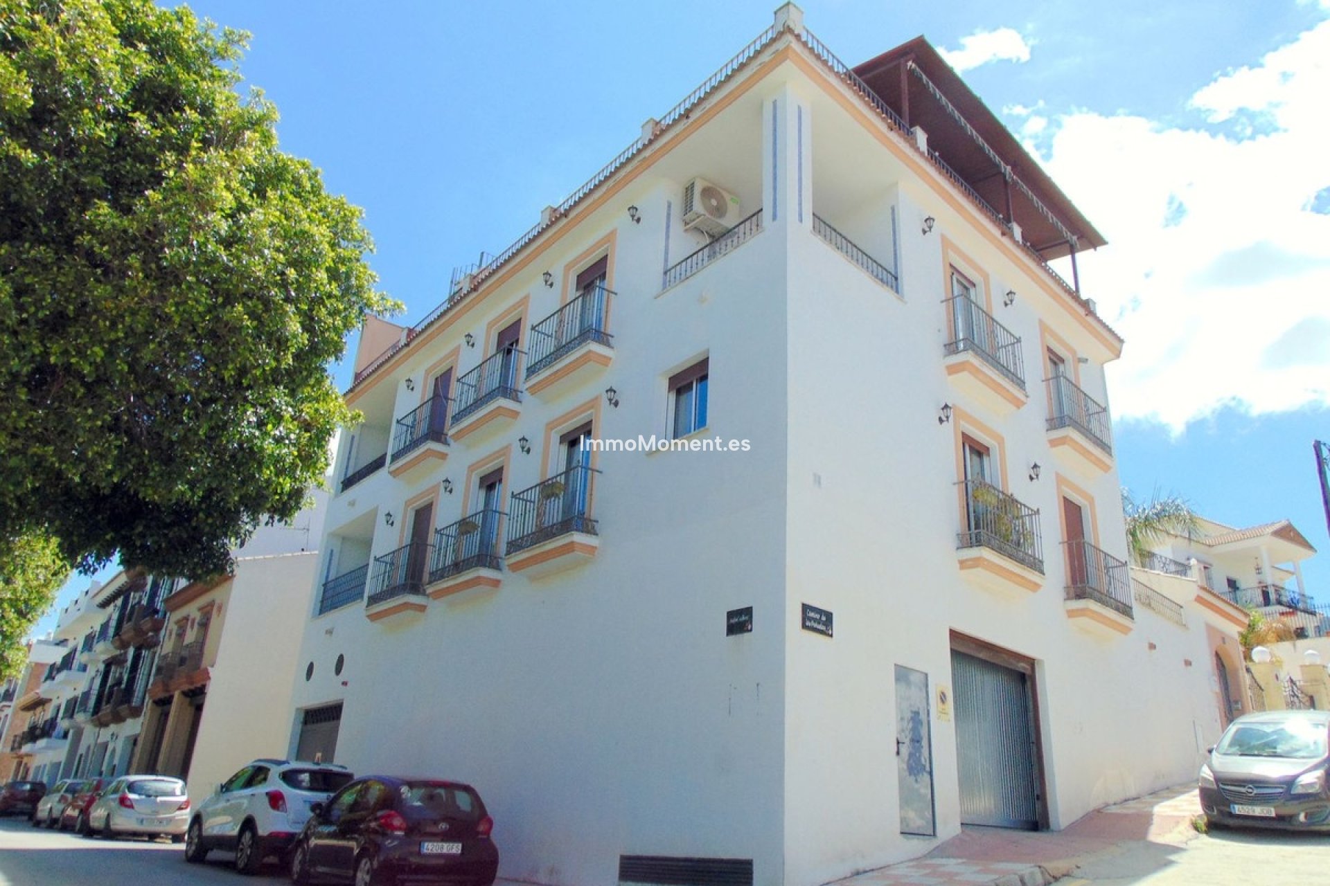 Wiederverkauf - Wohnung -   Inländisch - Alhaurín el Grande Centro