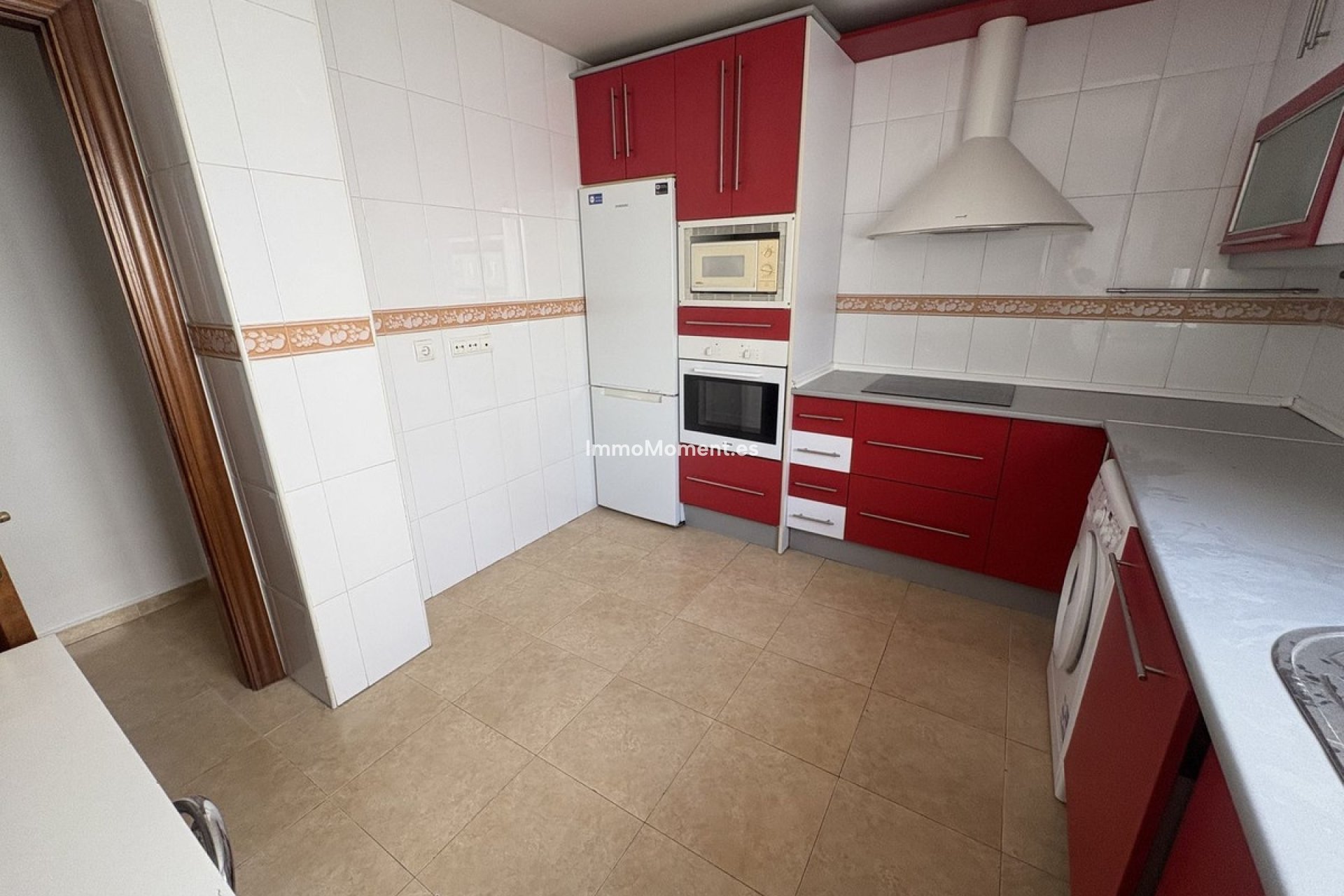 Wiederverkauf - Wohnung -   Inländisch - Alhaurín el Grande Centro