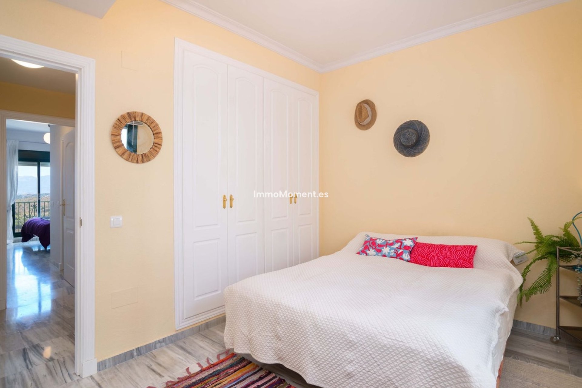 Wiederverkauf - Wohnung -   Inländisch - Alhaurín Golf