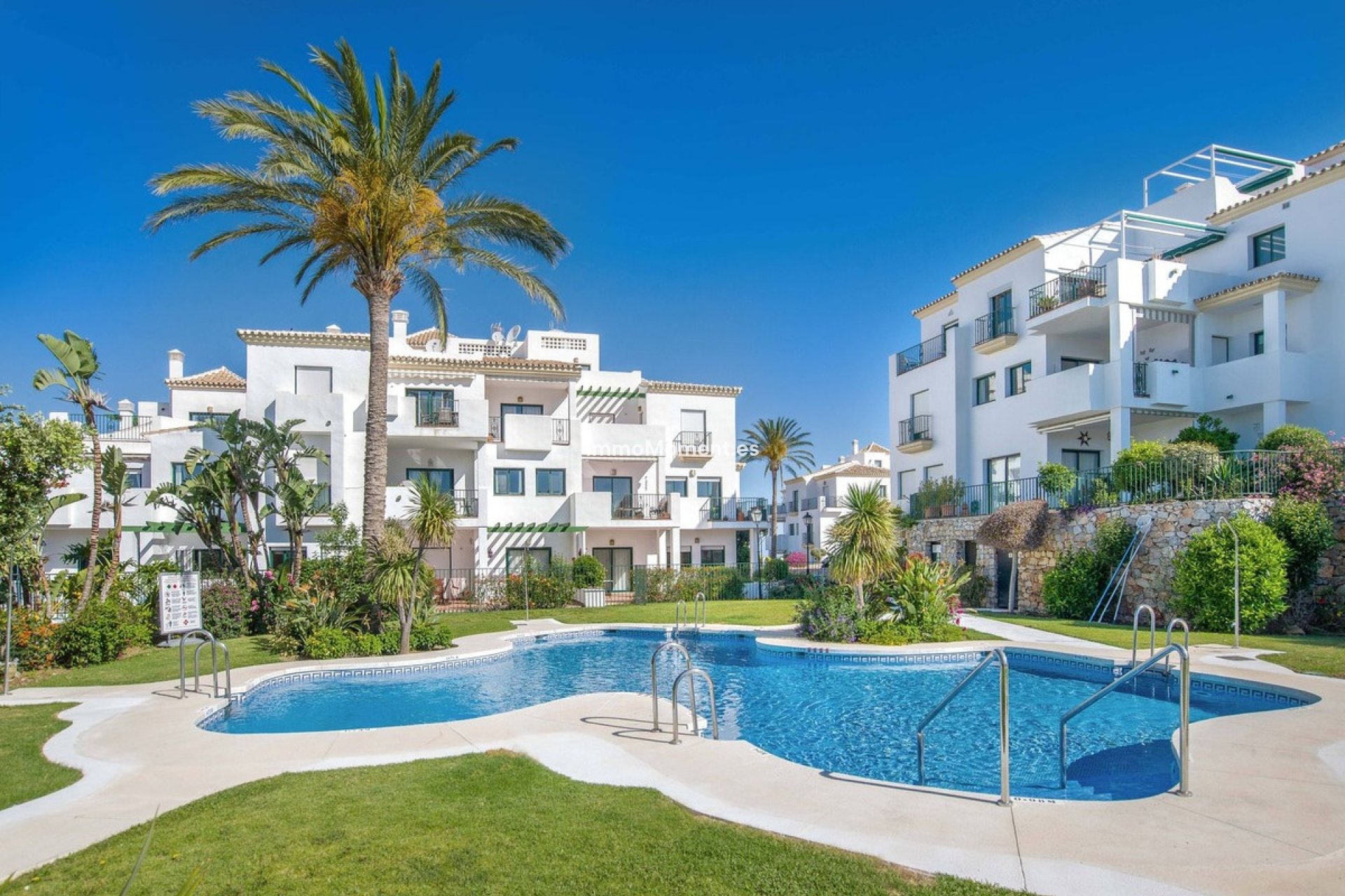 Wiederverkauf - Wohnung -   Inländisch - Alhaurín Golf