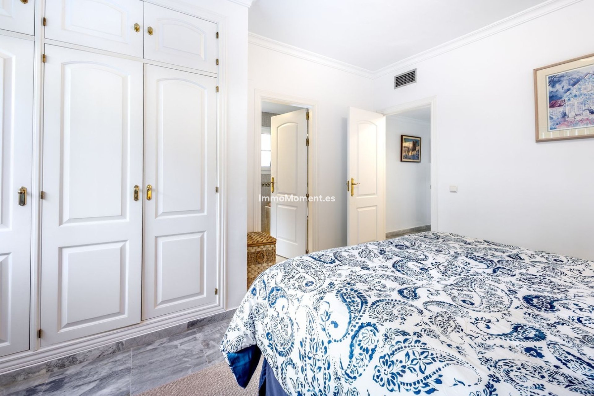 Wiederverkauf - Wohnung -   Inländisch - Alhaurín Golf