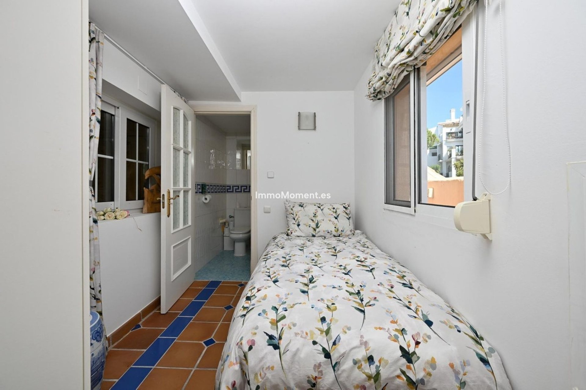 Wiederverkauf - Wohnung -   Inländisch - Alhaurín Golf