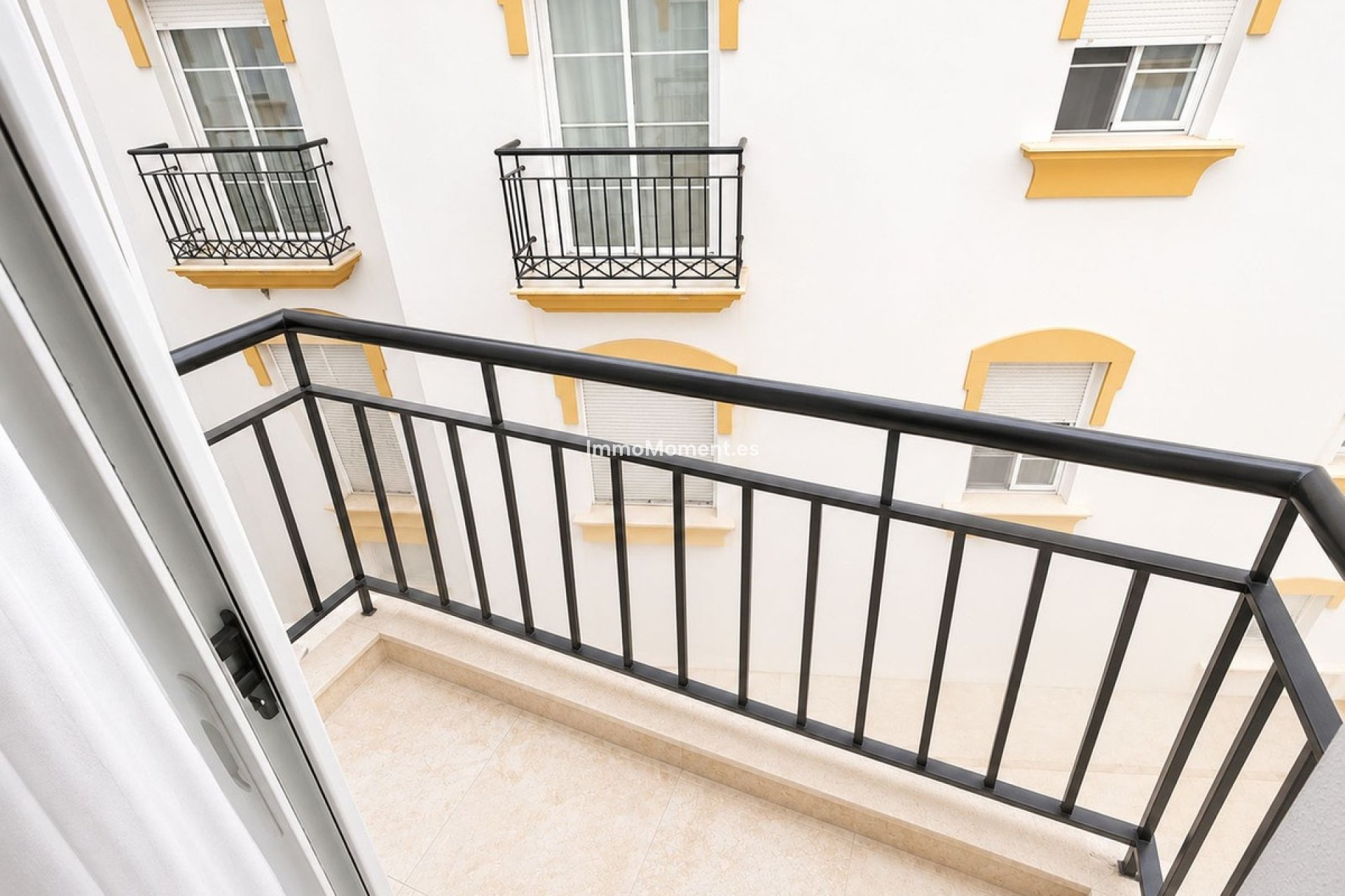 Wiederverkauf - Wohnung -   Inländisch - Guaro