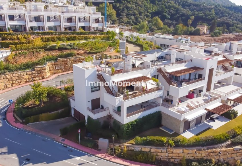 Wiederverkauf - Wohnung -   Inländisch - Istán