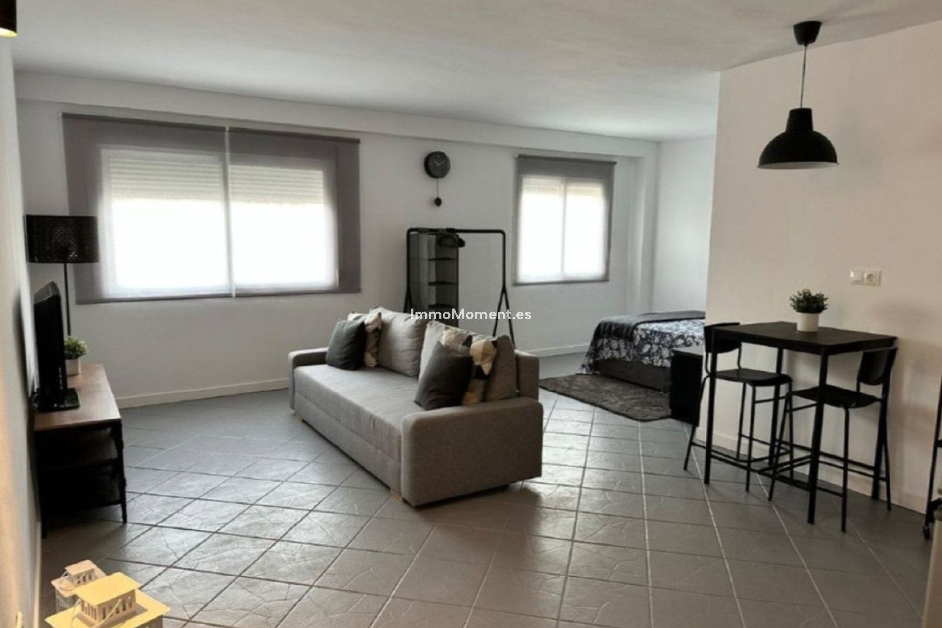 Wiederverkauf - Wohnung -   Inländisch - Monda