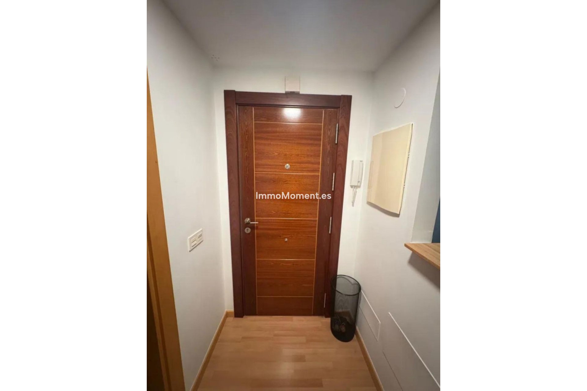 Wiederverkauf - Wohnung -   Inländisch - Monda