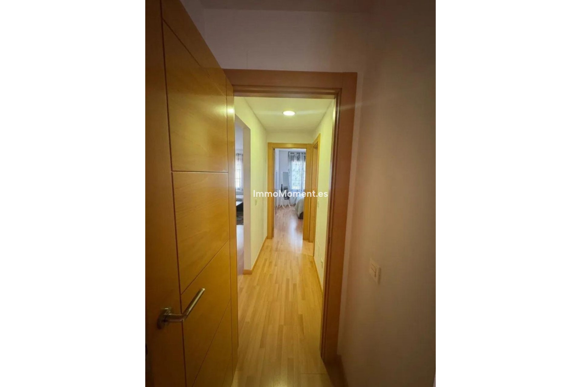 Wiederverkauf - Wohnung -   Inländisch - Monda