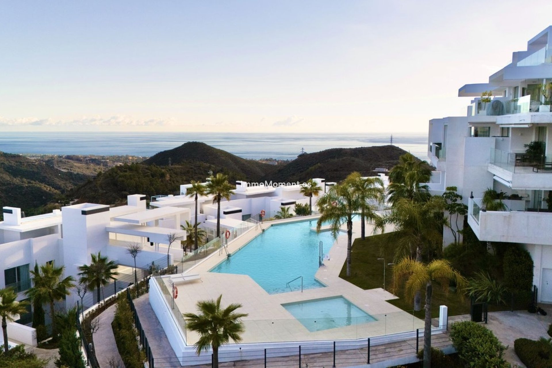 Wiederverkauf - Wohnung -   Inländisch - Ojén