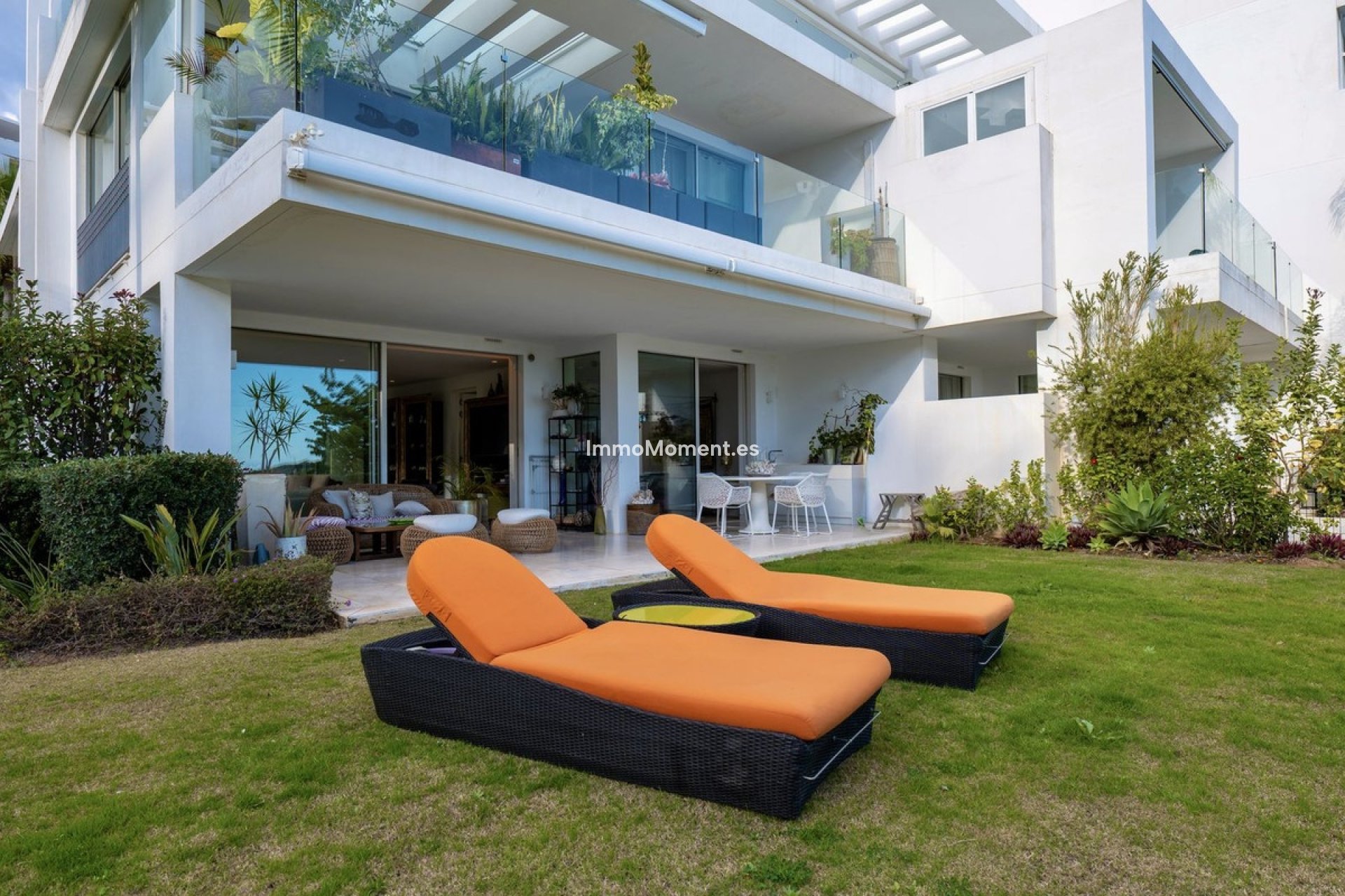 Wiederverkauf - Wohnung -   Inländisch - Ojén