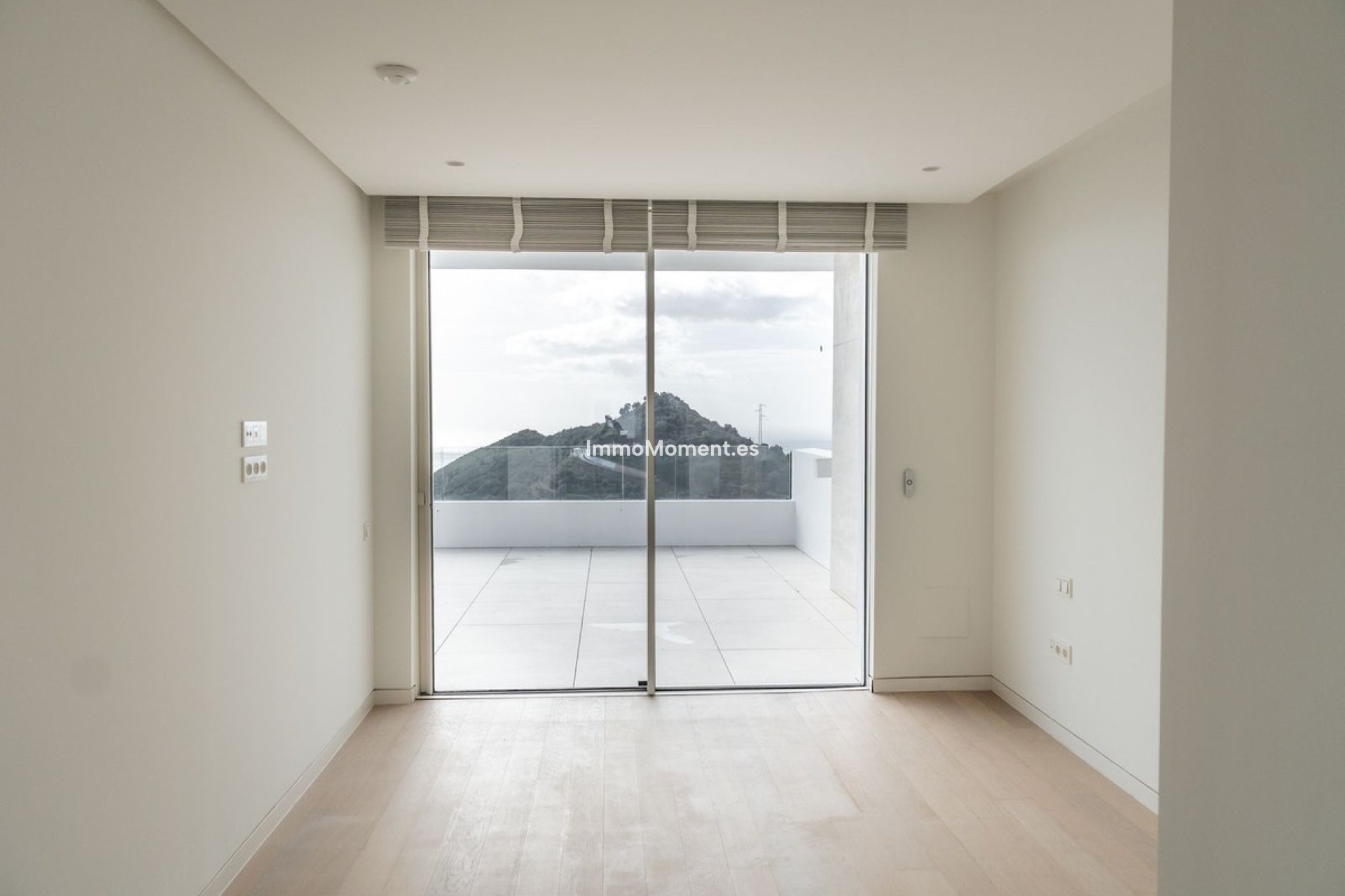 Wiederverkauf - Wohnung -   Inländisch - Ojén