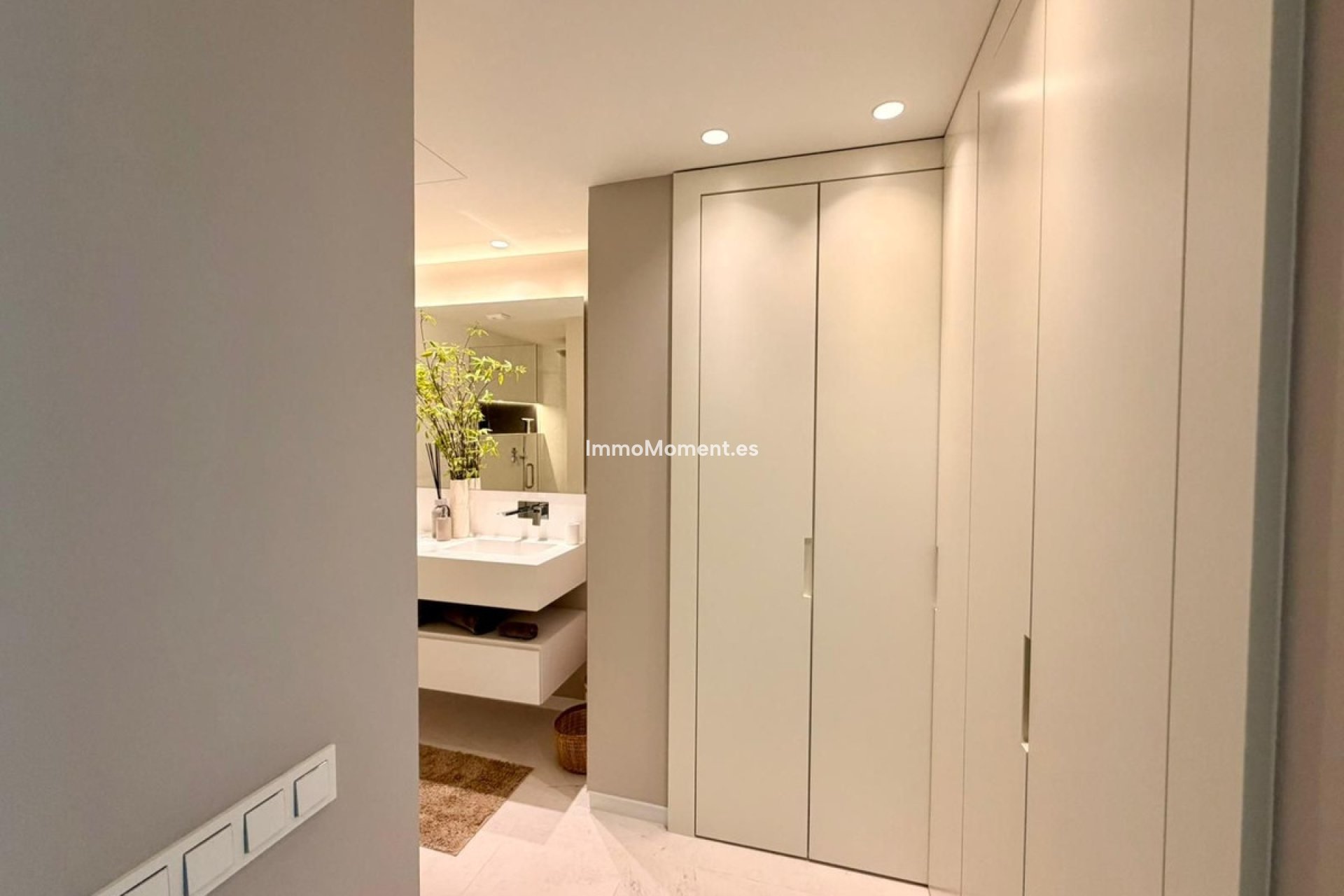 Wiederverkauf - Wohnung -   Inländisch - Ojén