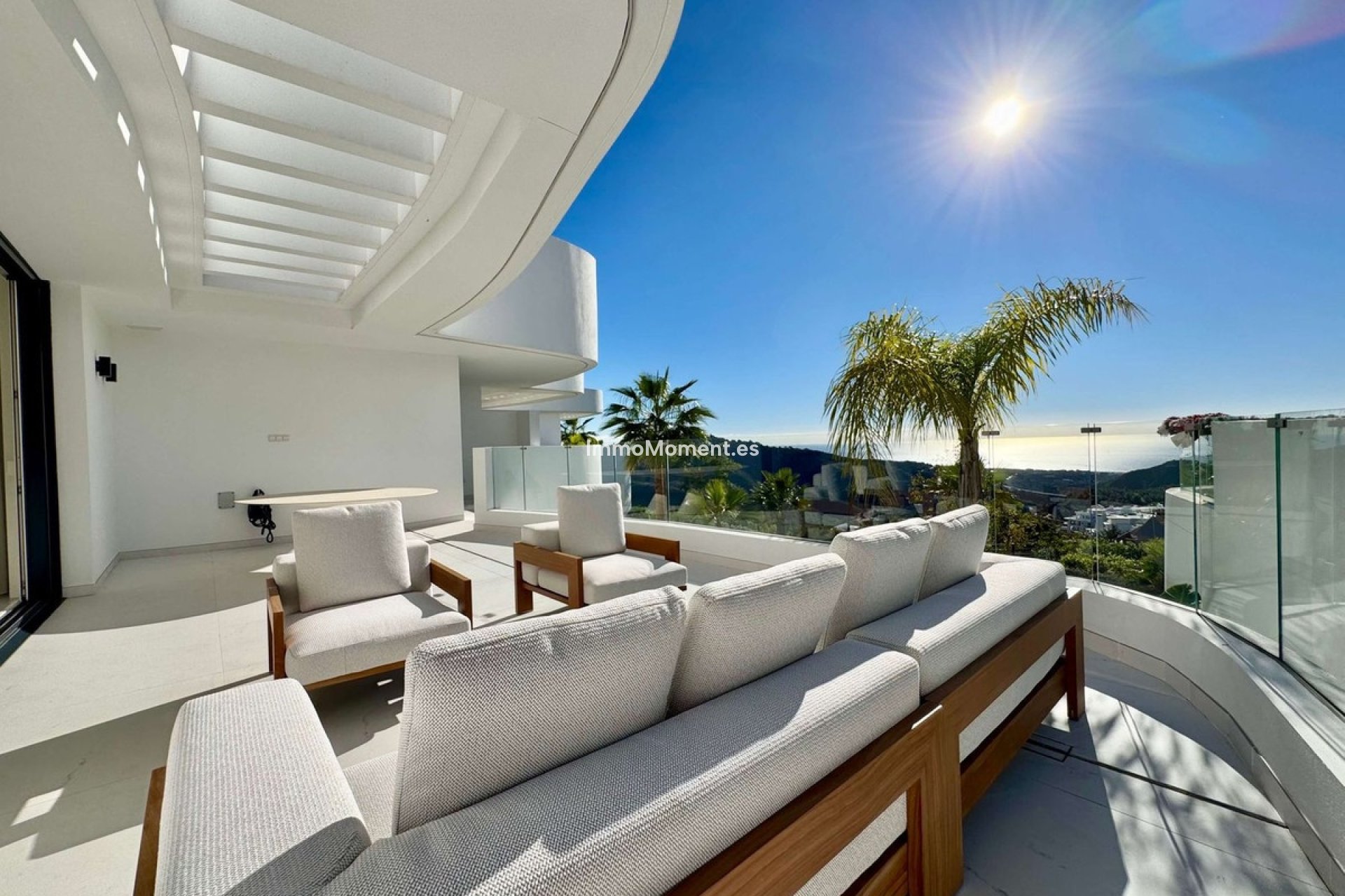 Wiederverkauf - Wohnung -   Inländisch - Ojén